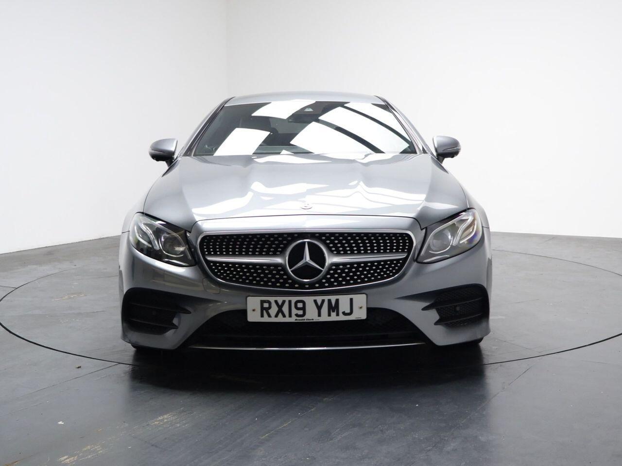 Mercedes-benz E-CLASS - Image 7