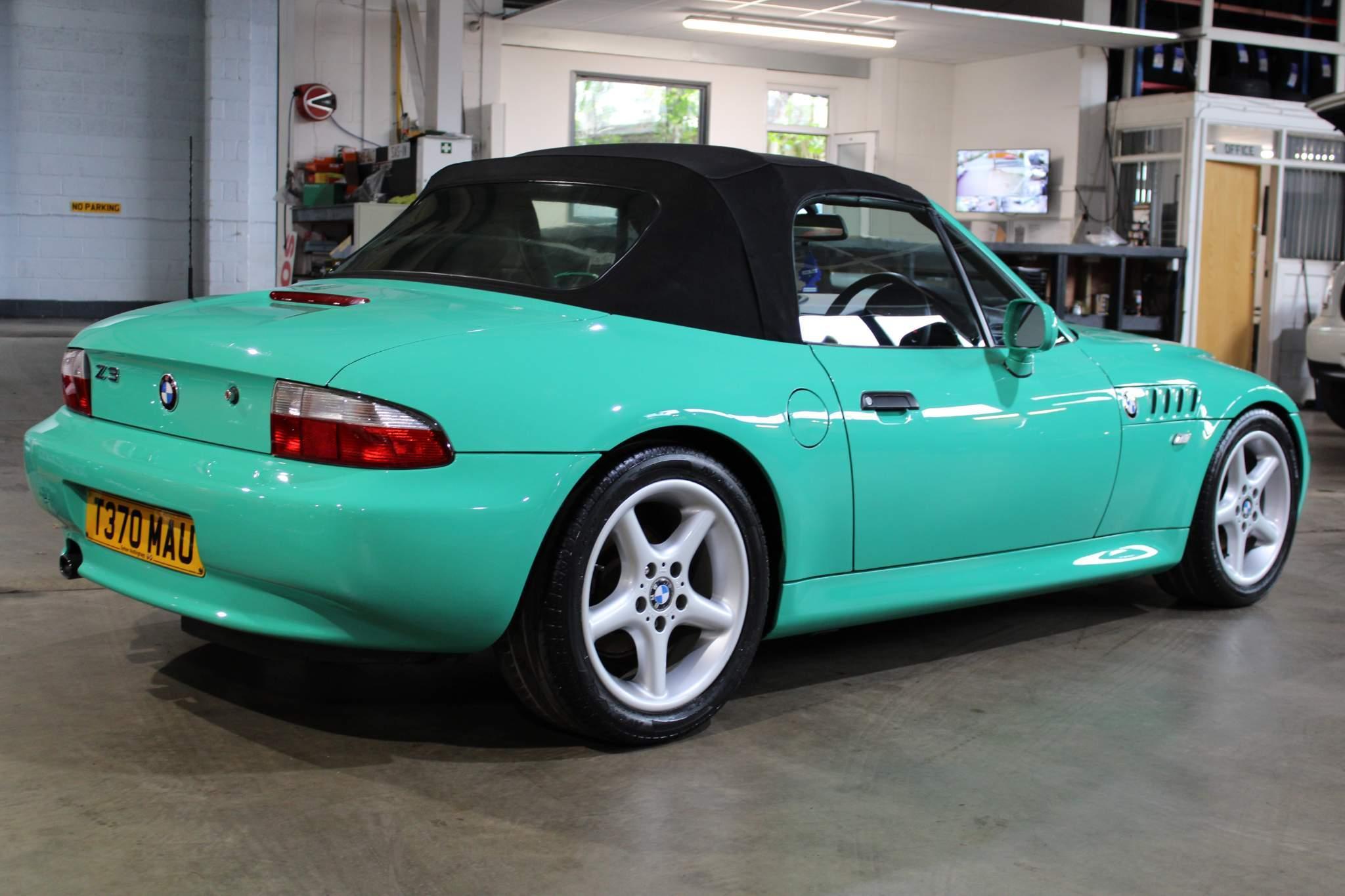 BMW Z3 - Image 12
