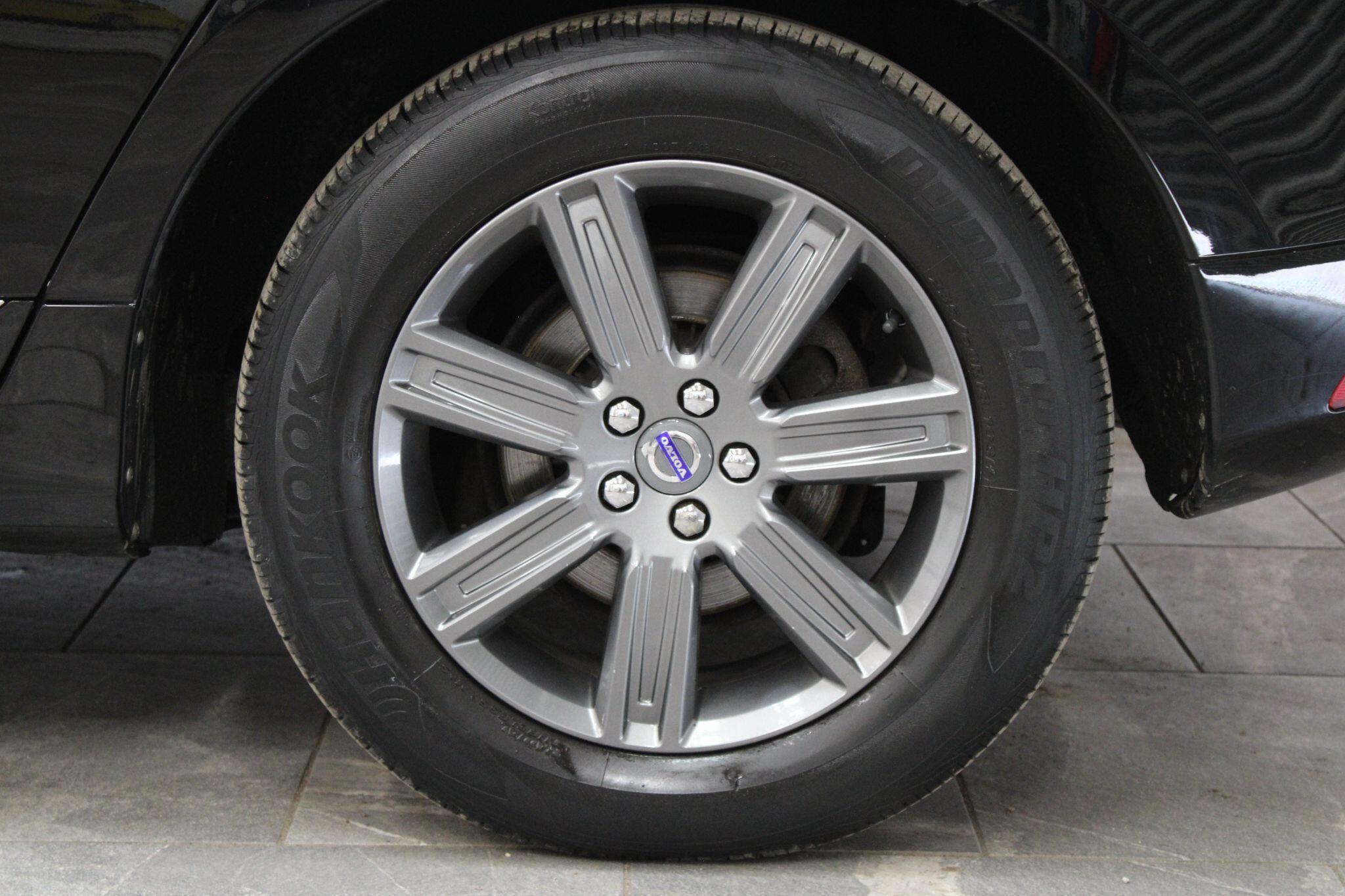 Volvo XC60 - Image 23