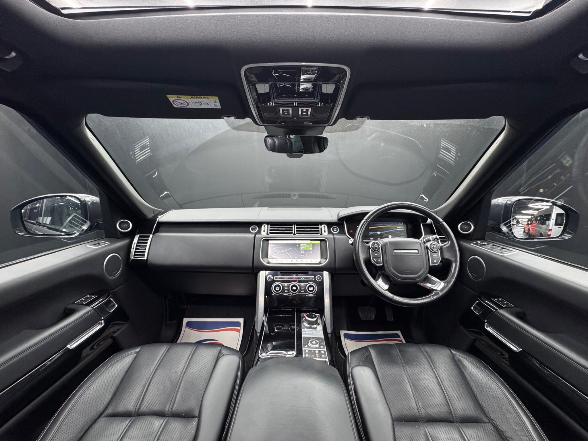 Land Rover Range Rover - Image 17