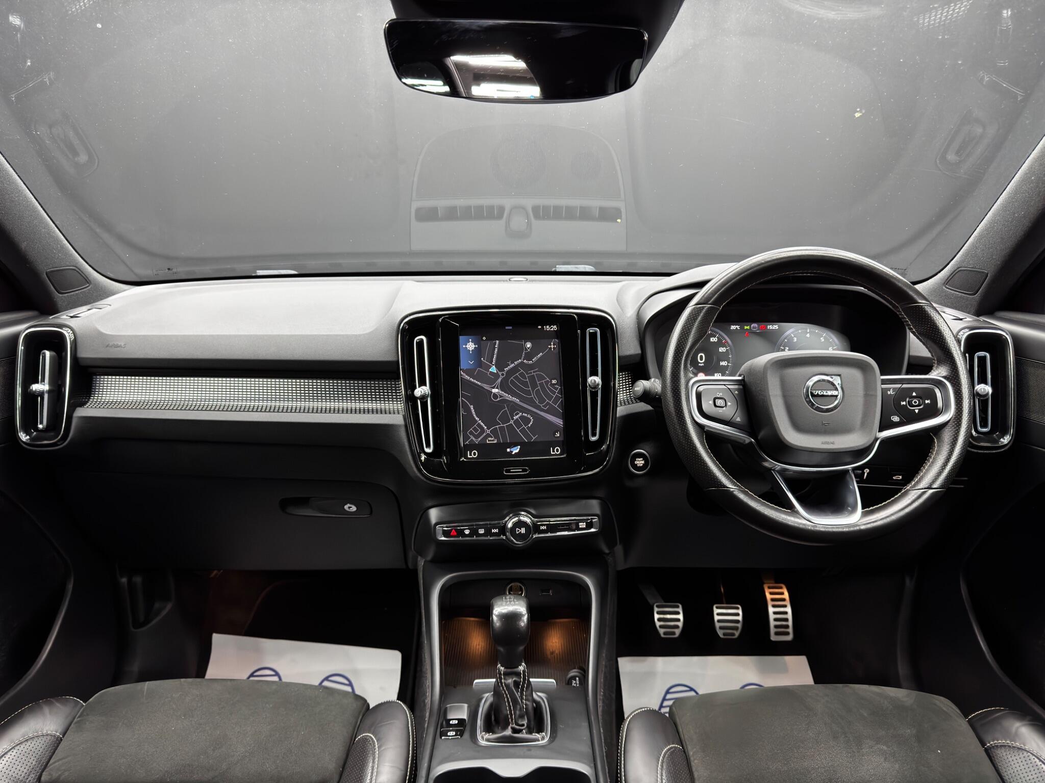 Volvo XC40 - Image 10