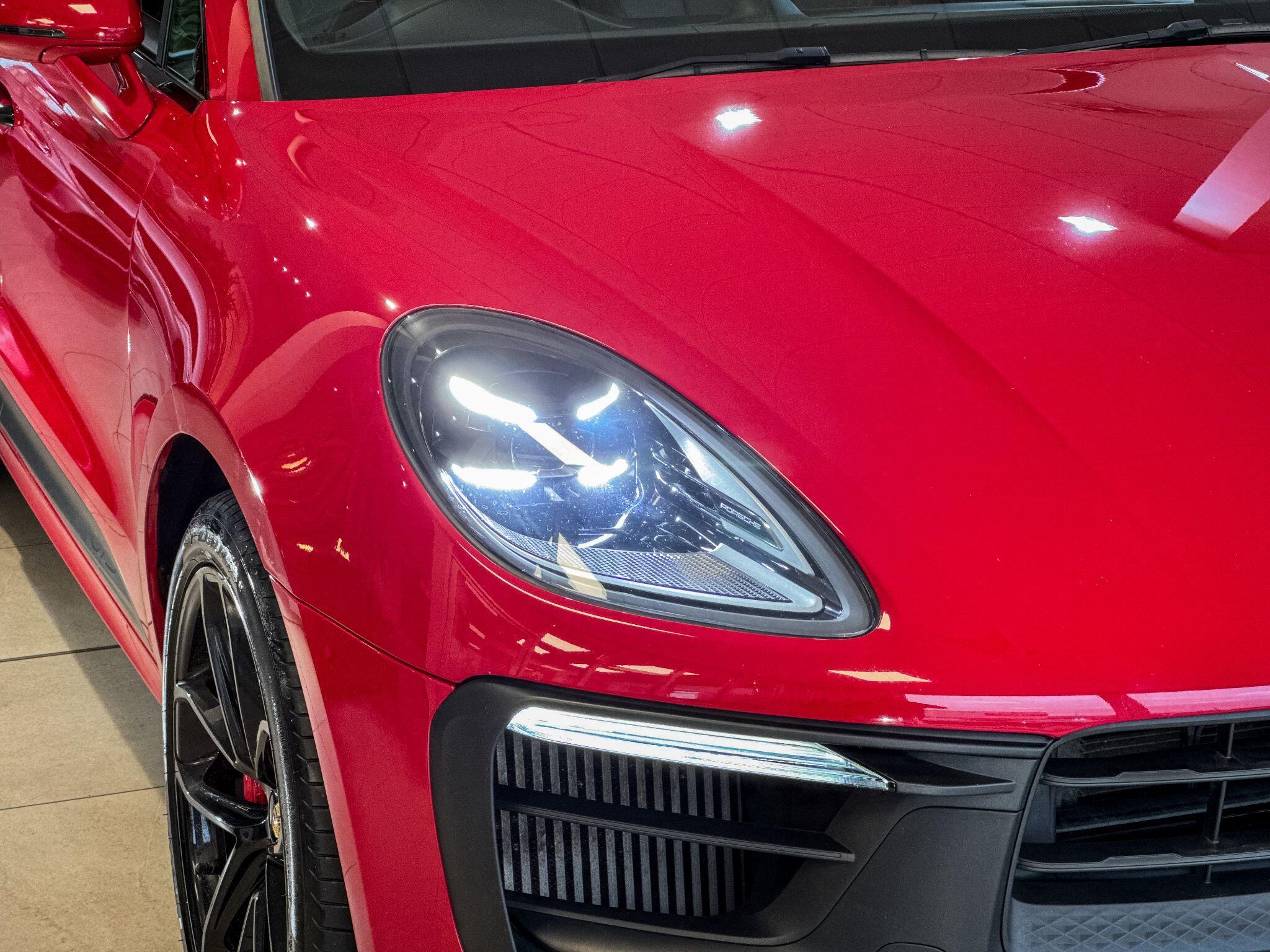 Porsche Macan - Image 7
