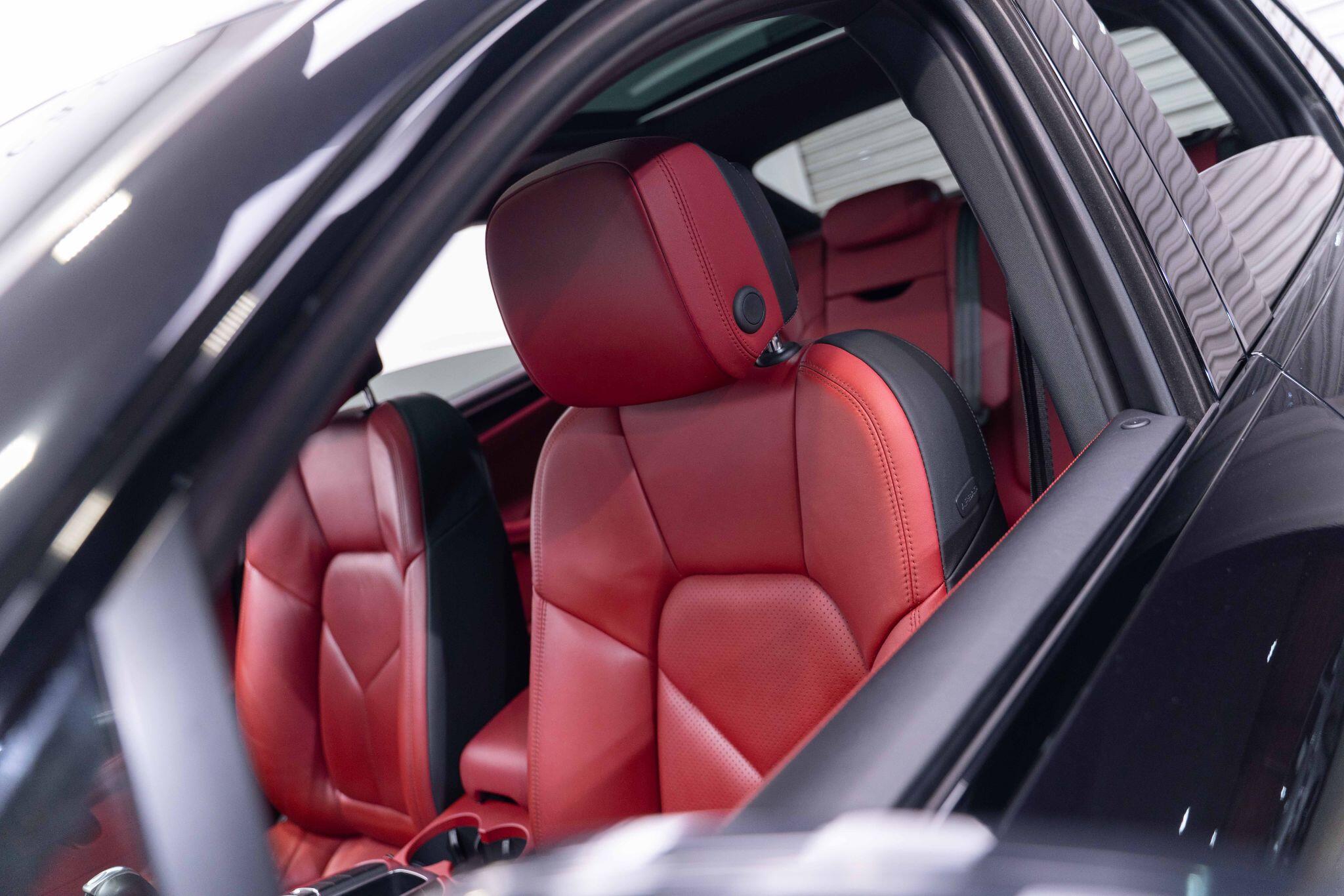 Porsche Macan - Image 16