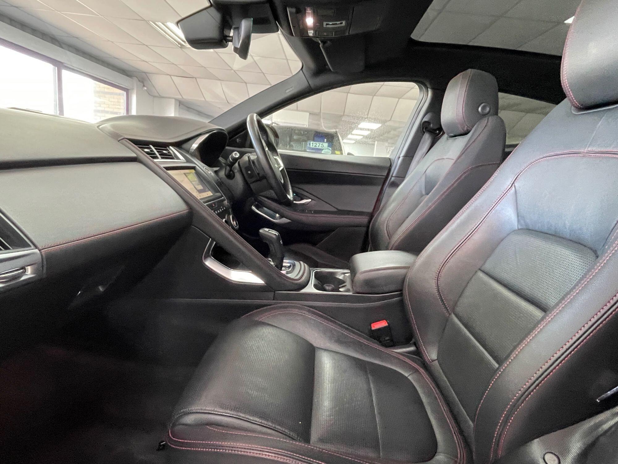 Jaguar E-Pace - Image 32