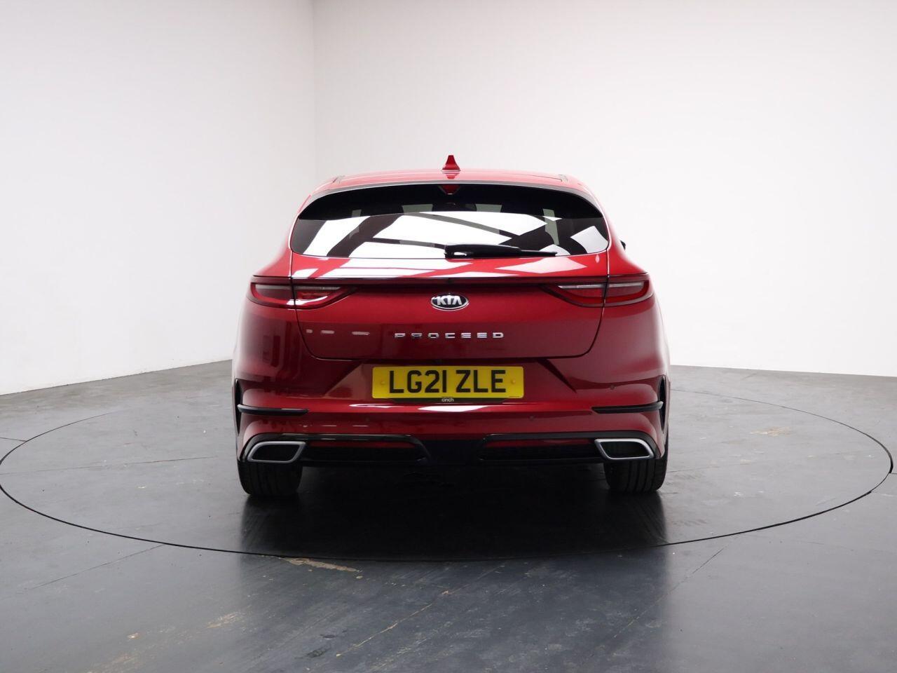Kia ProCeed - Image 11