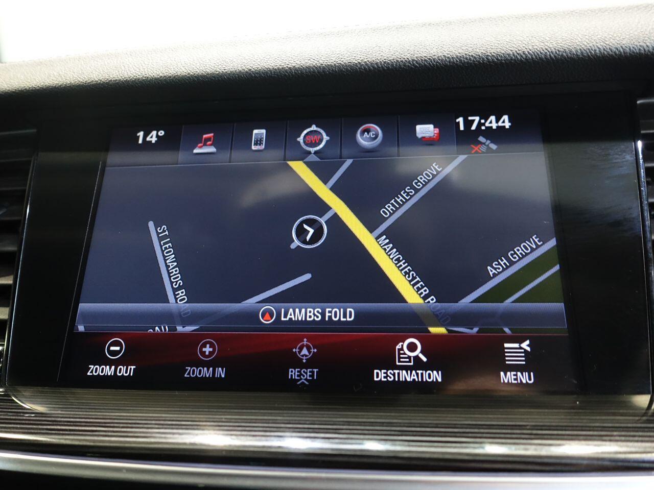 Vauxhall Insignia - Image 3