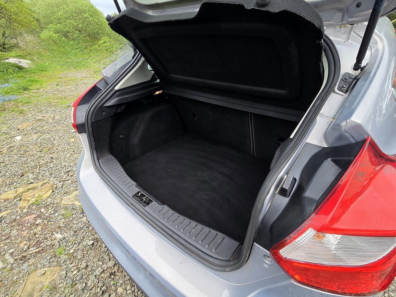 Ford Focus - Image 4