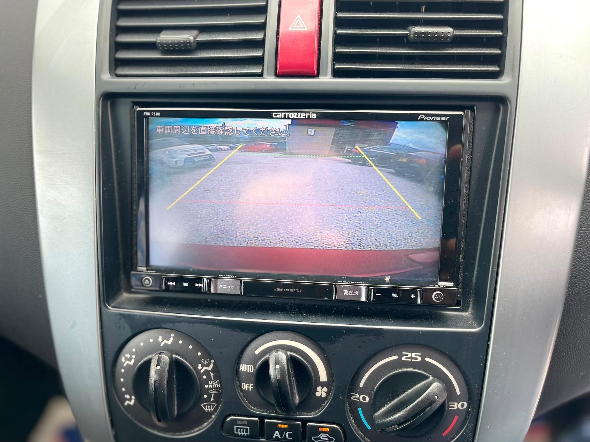 Mitsubishi Colt - Image 18