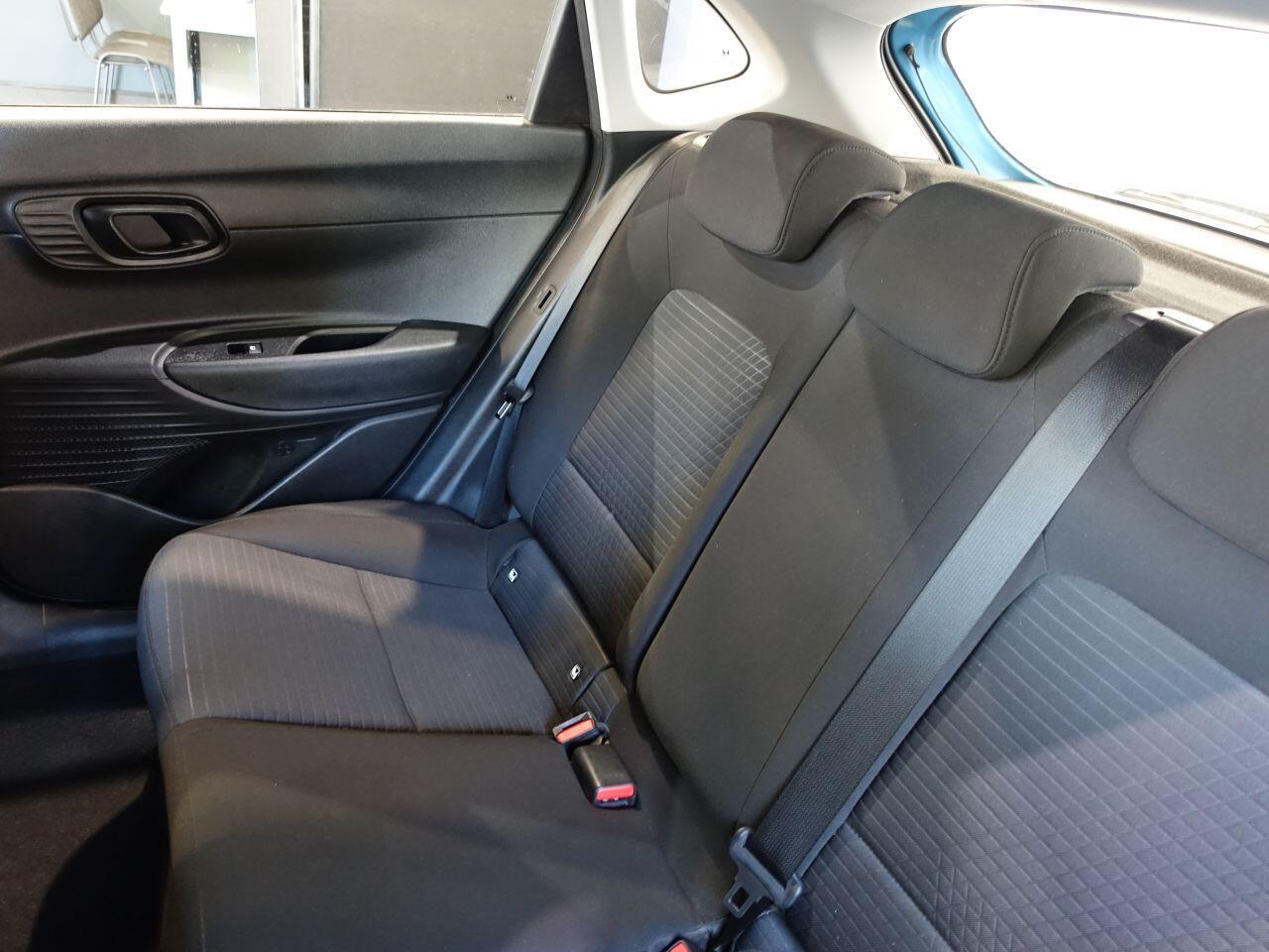 Hyundai i20 - Image 7