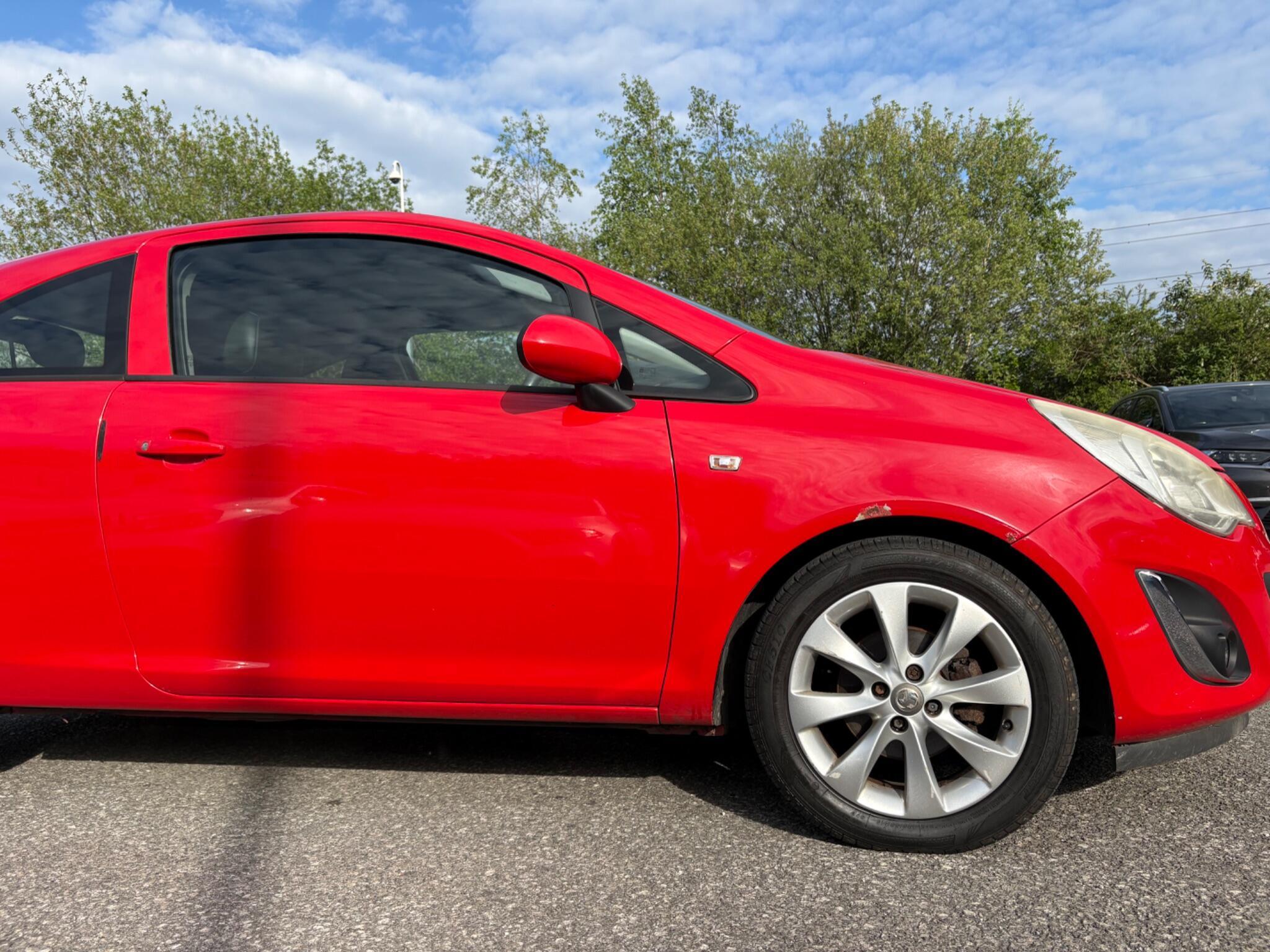 Vauxhall Corsa - Image 25