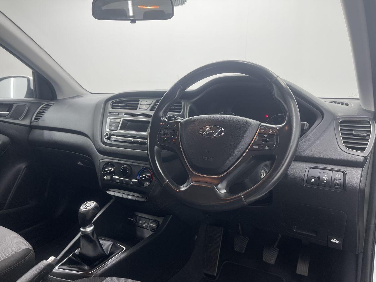Hyundai i20 - Image 20