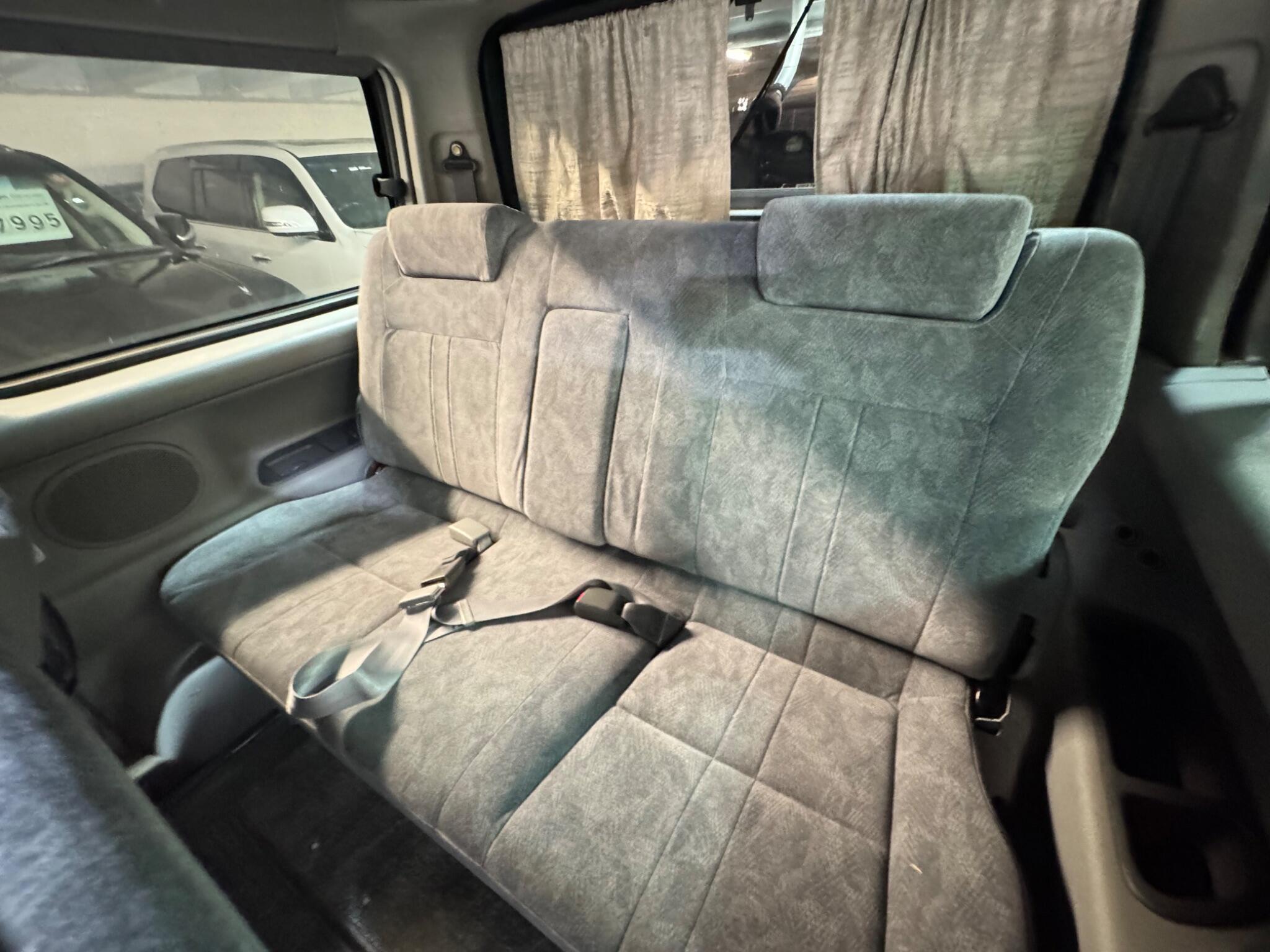 Mazda Bongo - Image 13