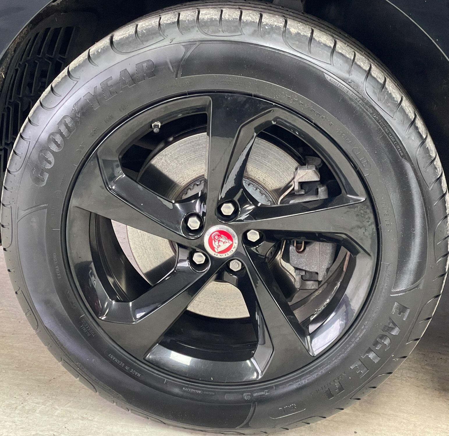 Jaguar F-Pace - Image 16