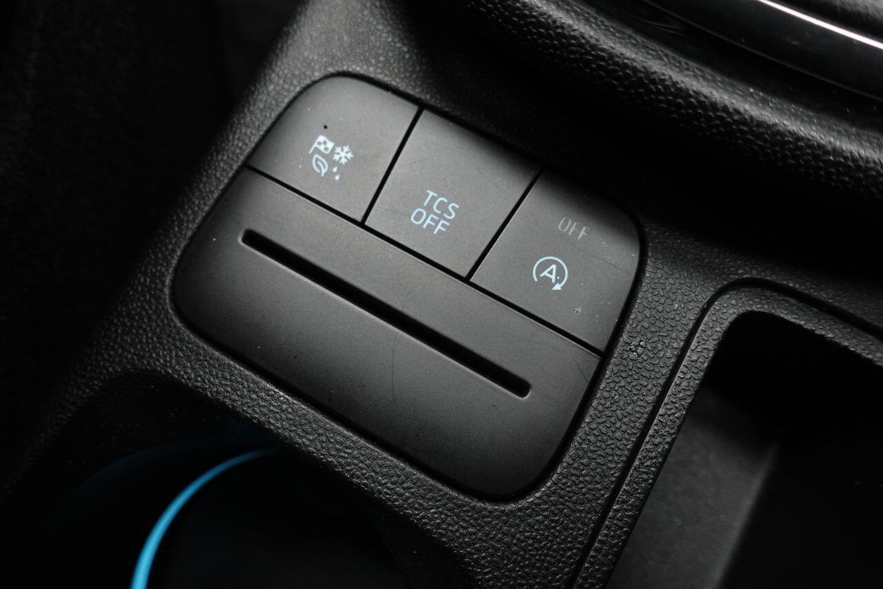 Ford Fiesta - Image 50