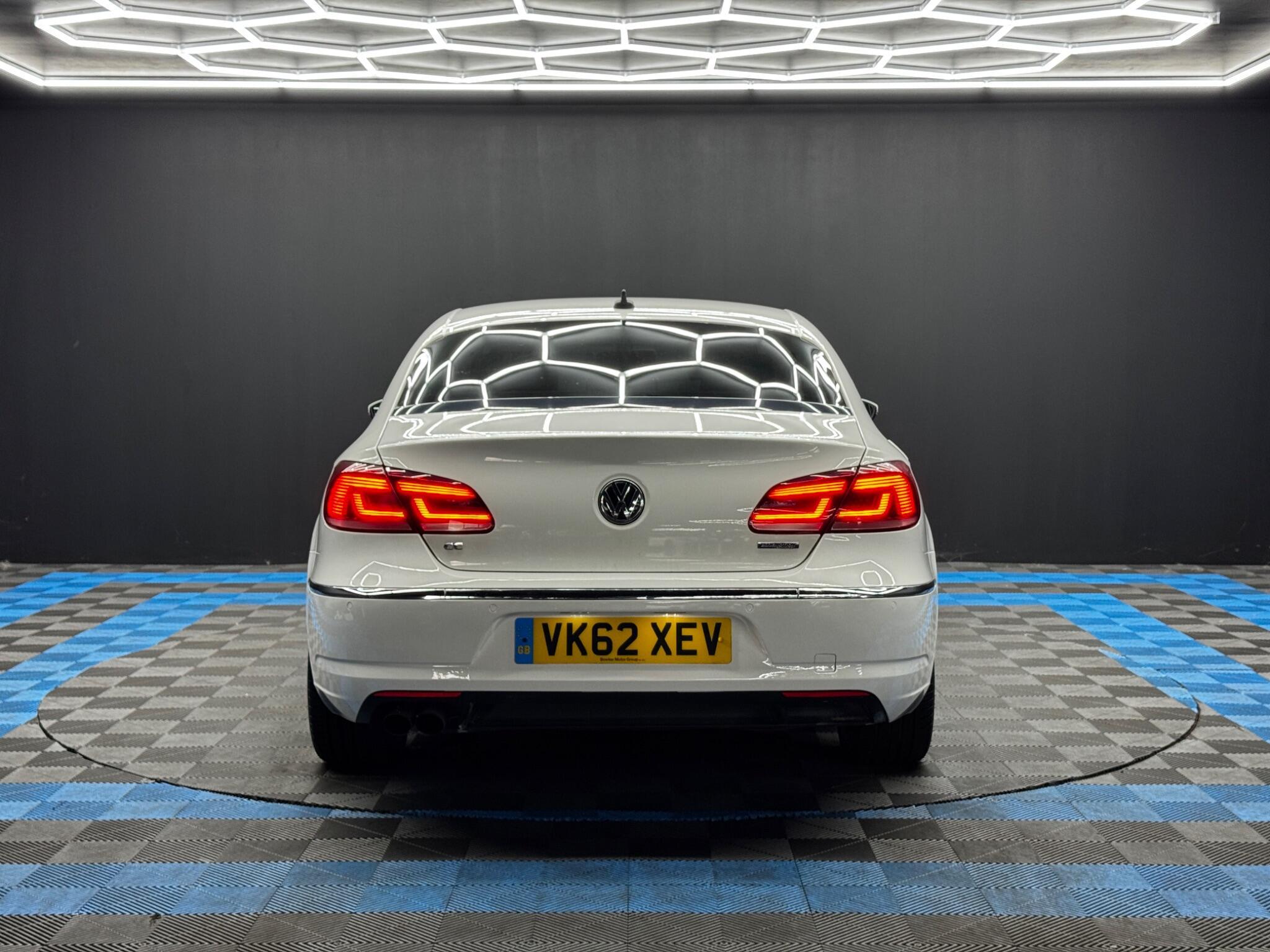 Volkswagen CC - Image 6