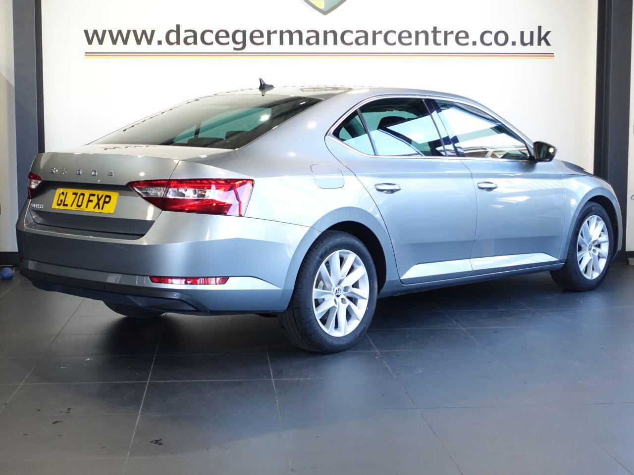 Skoda Superb - Image 5