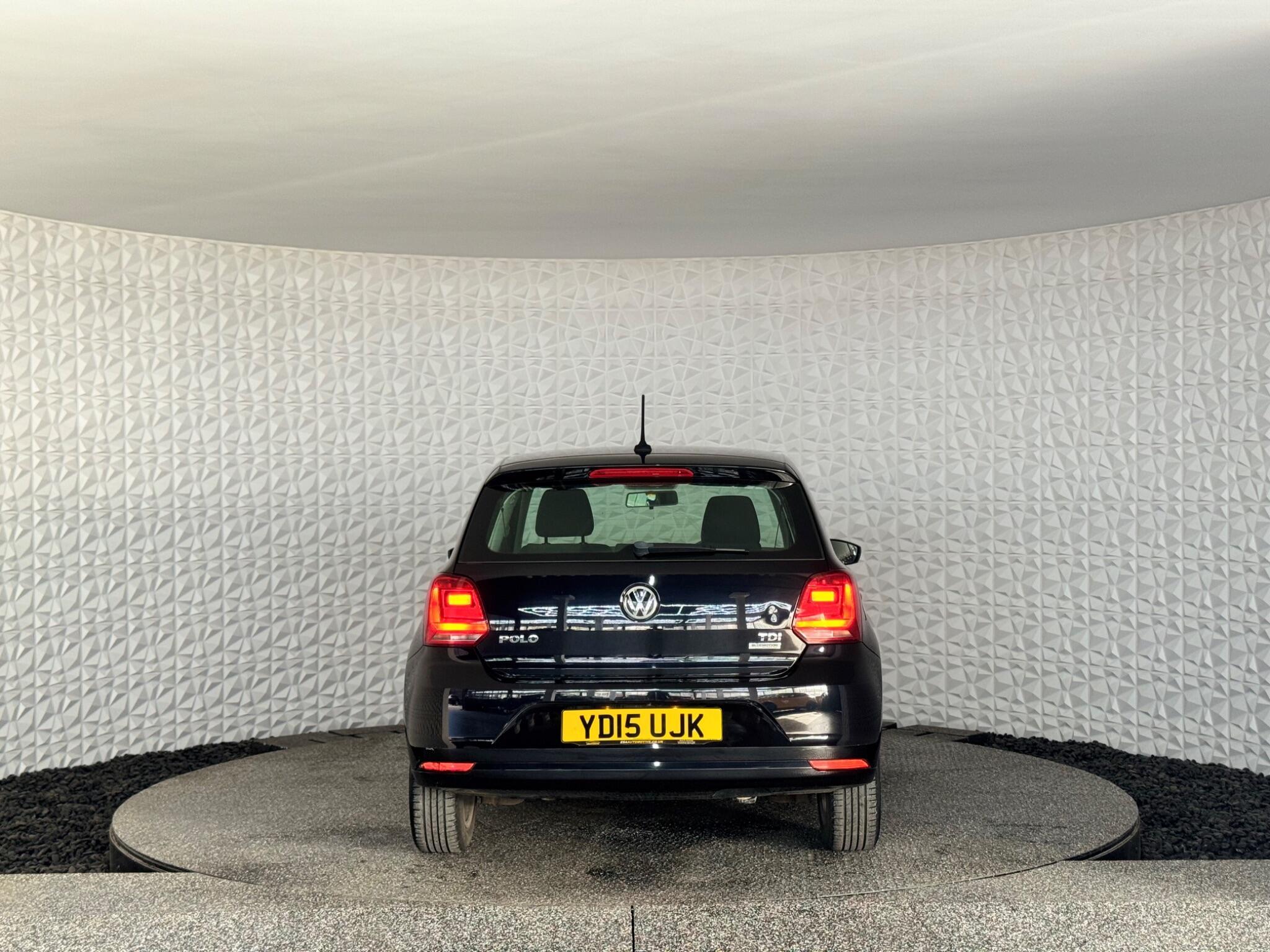 Volkswagen Polo - Image 13