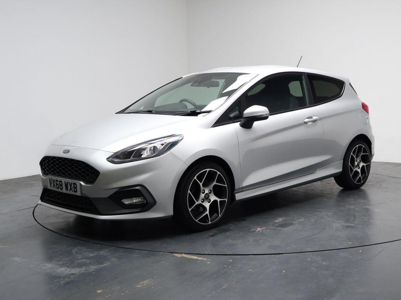 Ford Fiesta - Image 6