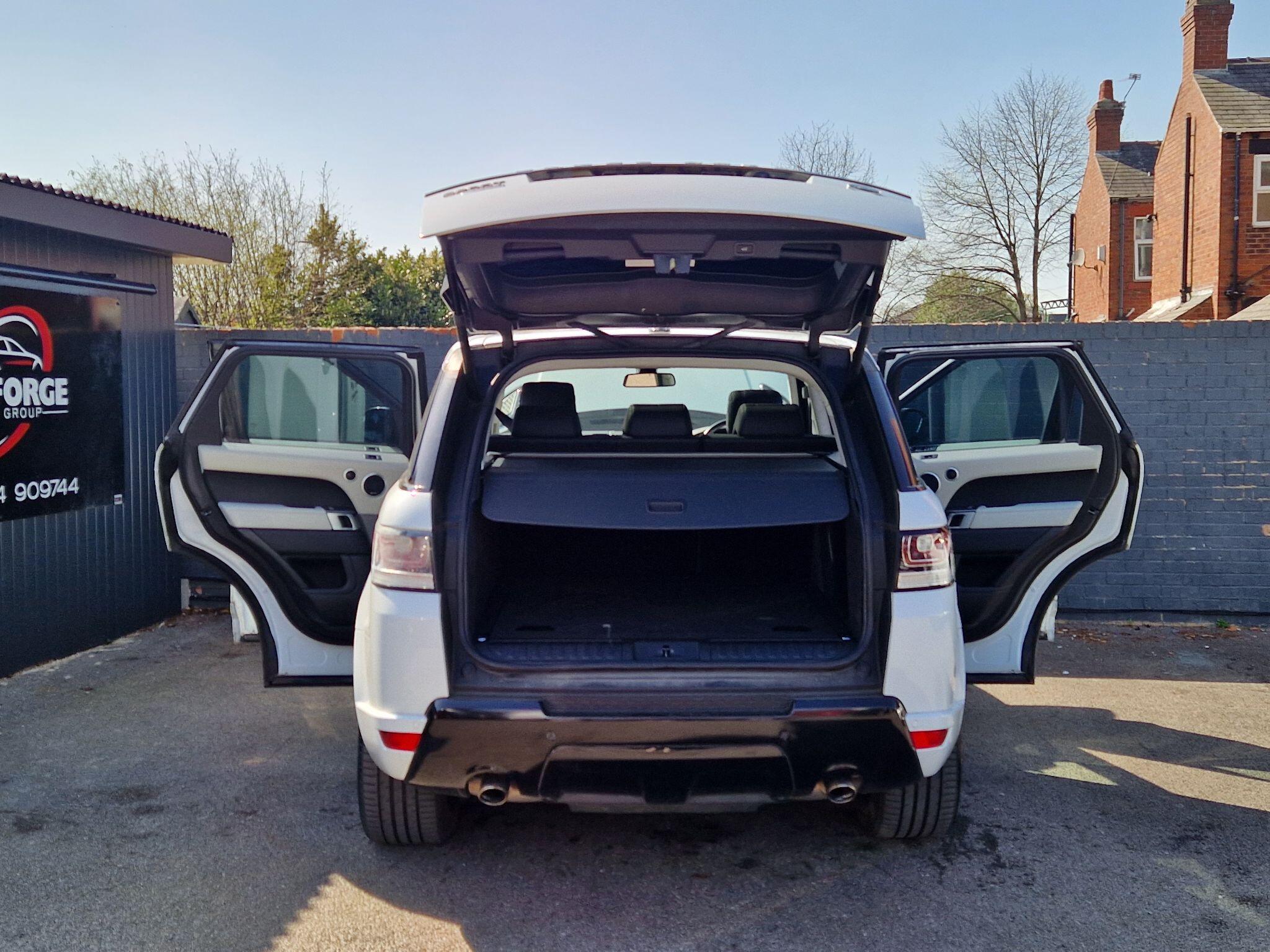 Land Rover RANGE ROVER SPORT - Image 20