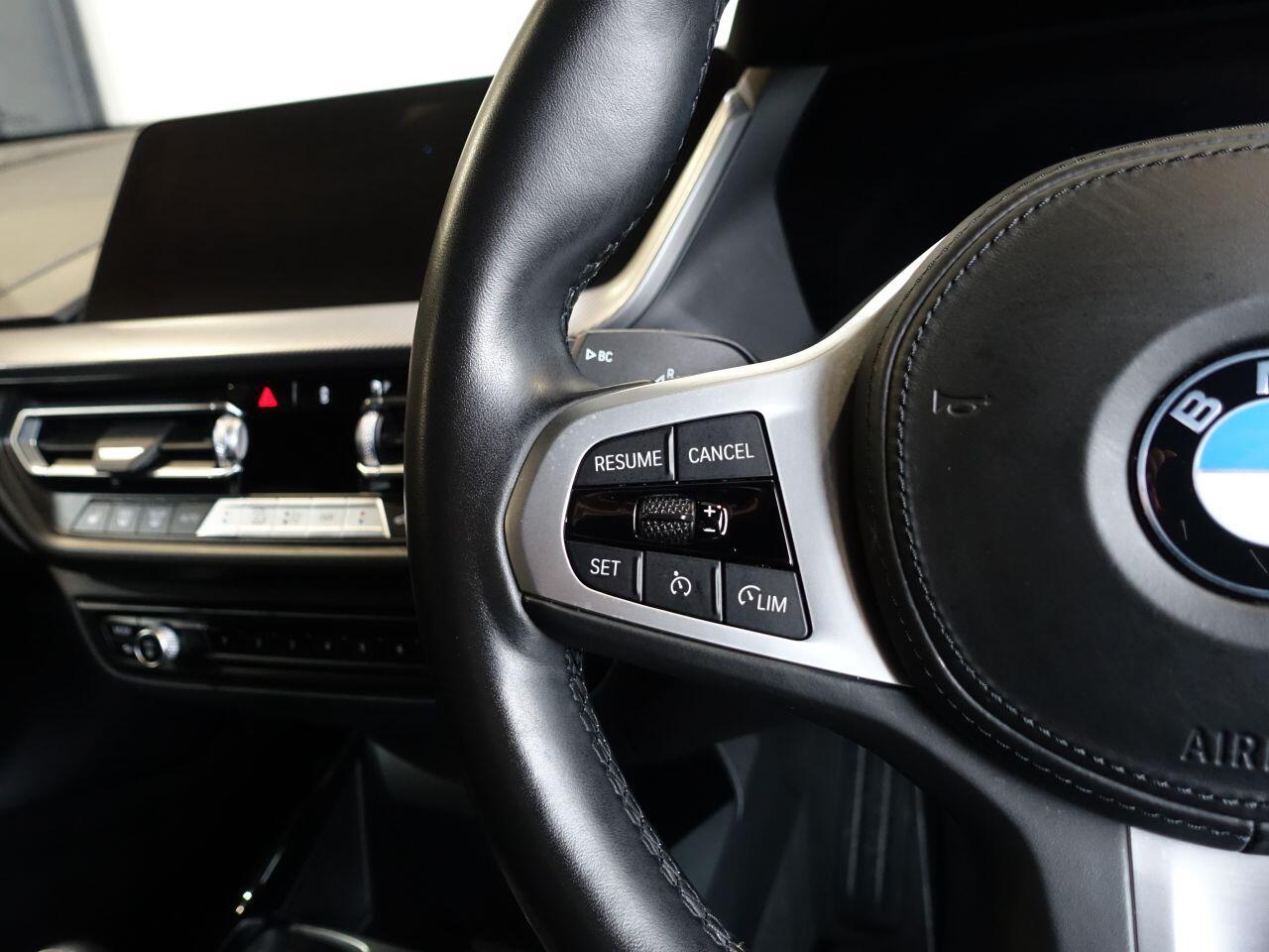 BMW 1 Series - Image 19