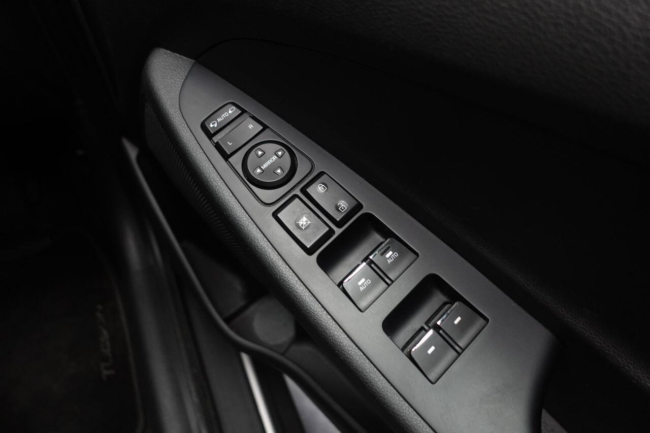 Hyundai Tucson - Image 50