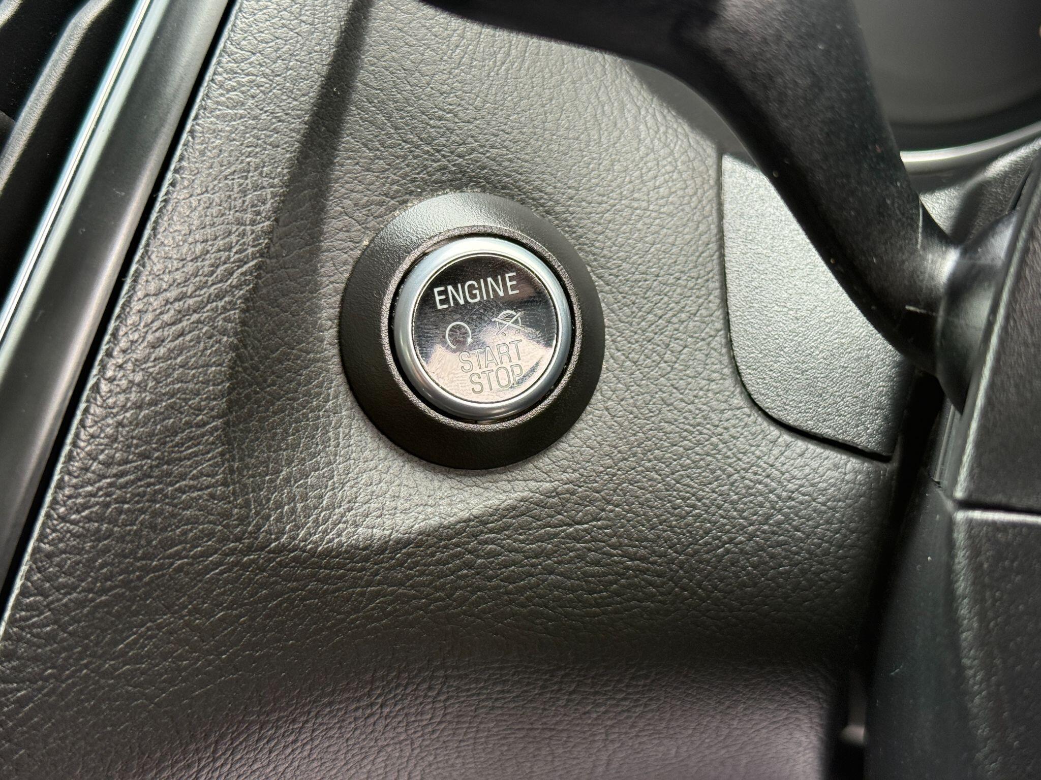 Ford Focus - Image 73