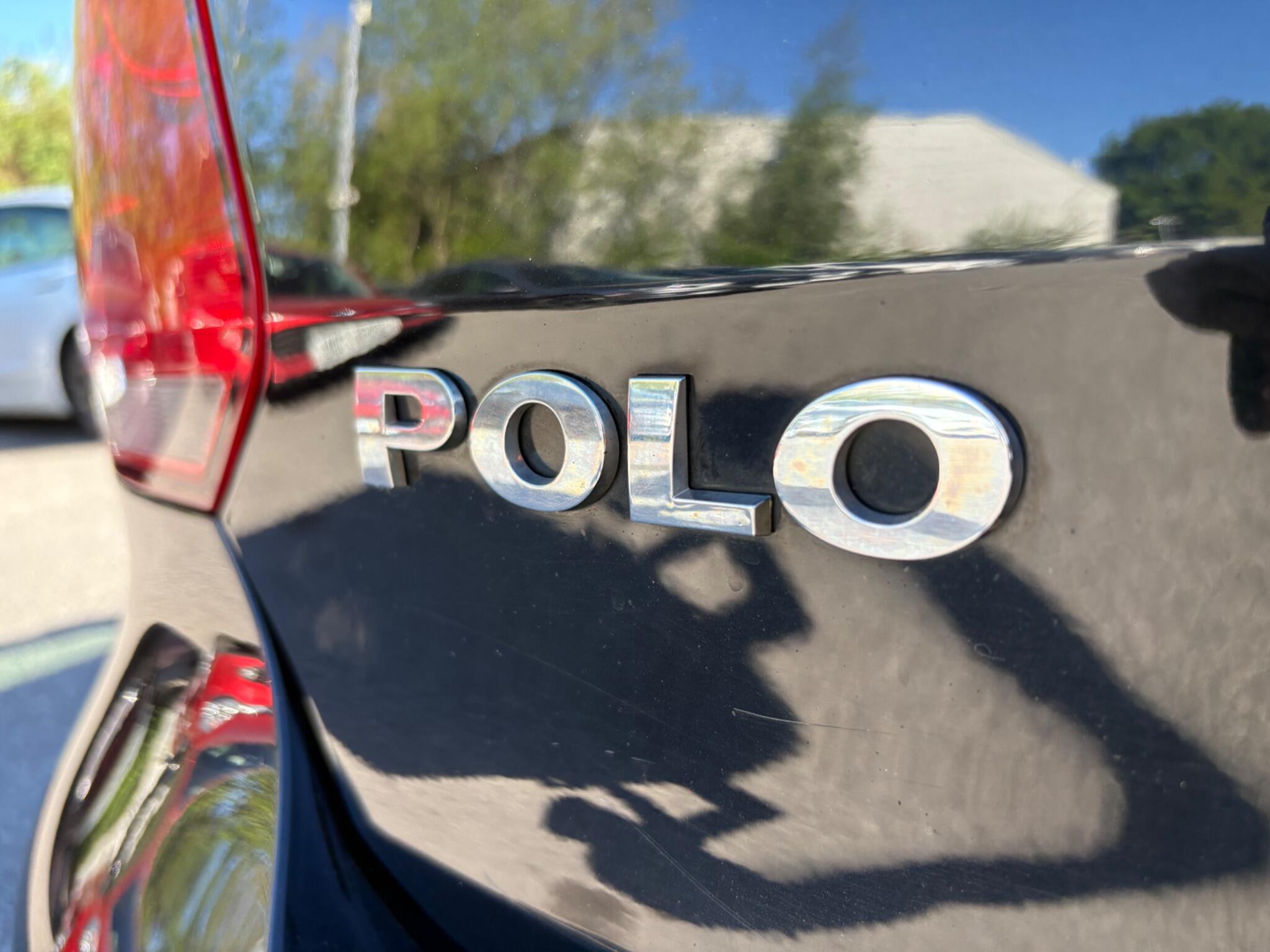 Volkswagen Polo - Image 13