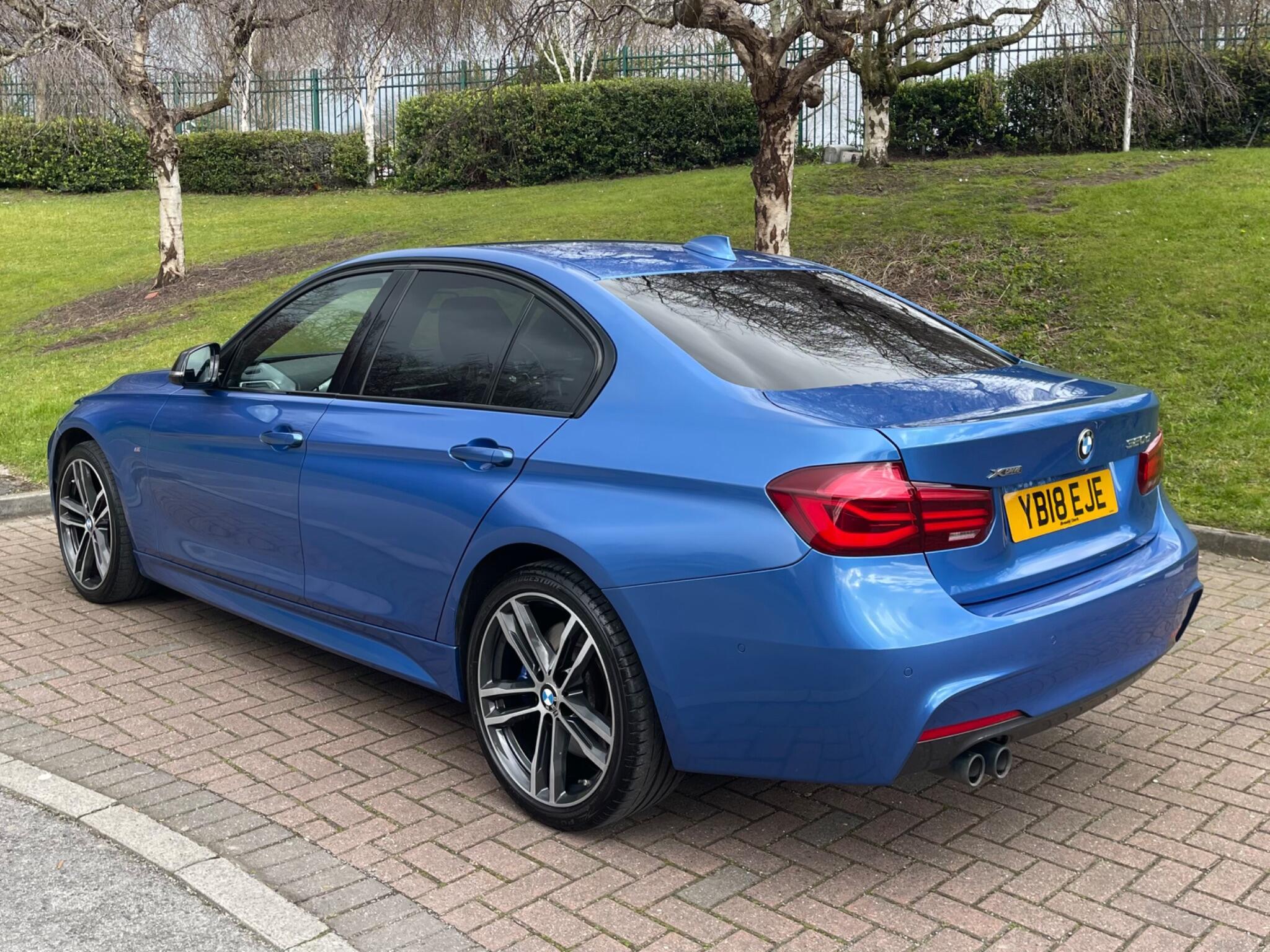 BMW 3 Series - Image 9