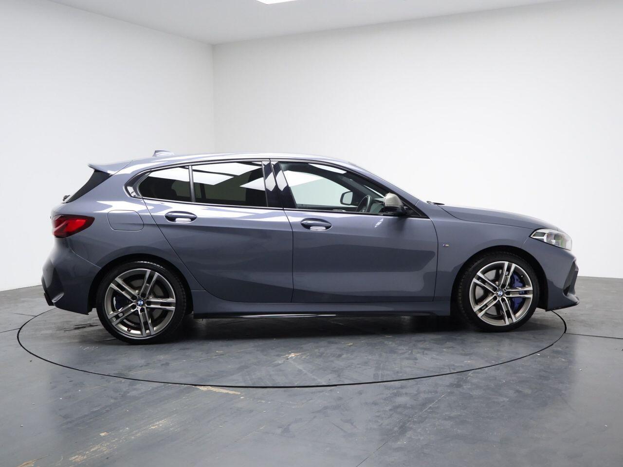BMW 1 Series - Image 14