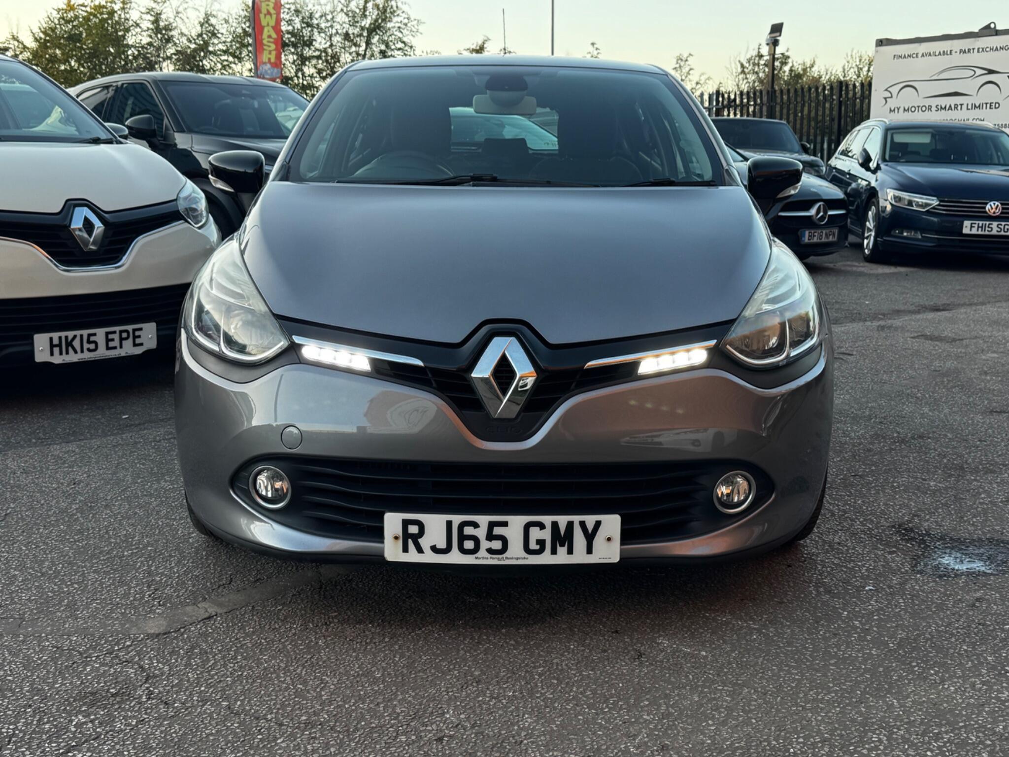 Renault Clio - Image 7