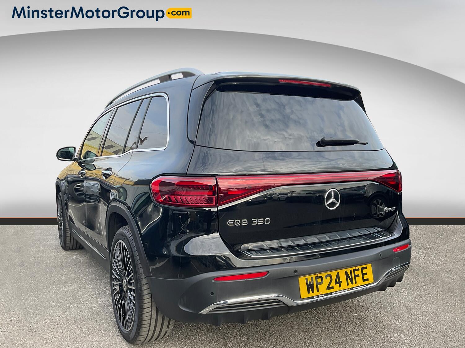 Mercedes Eqb - Image 4