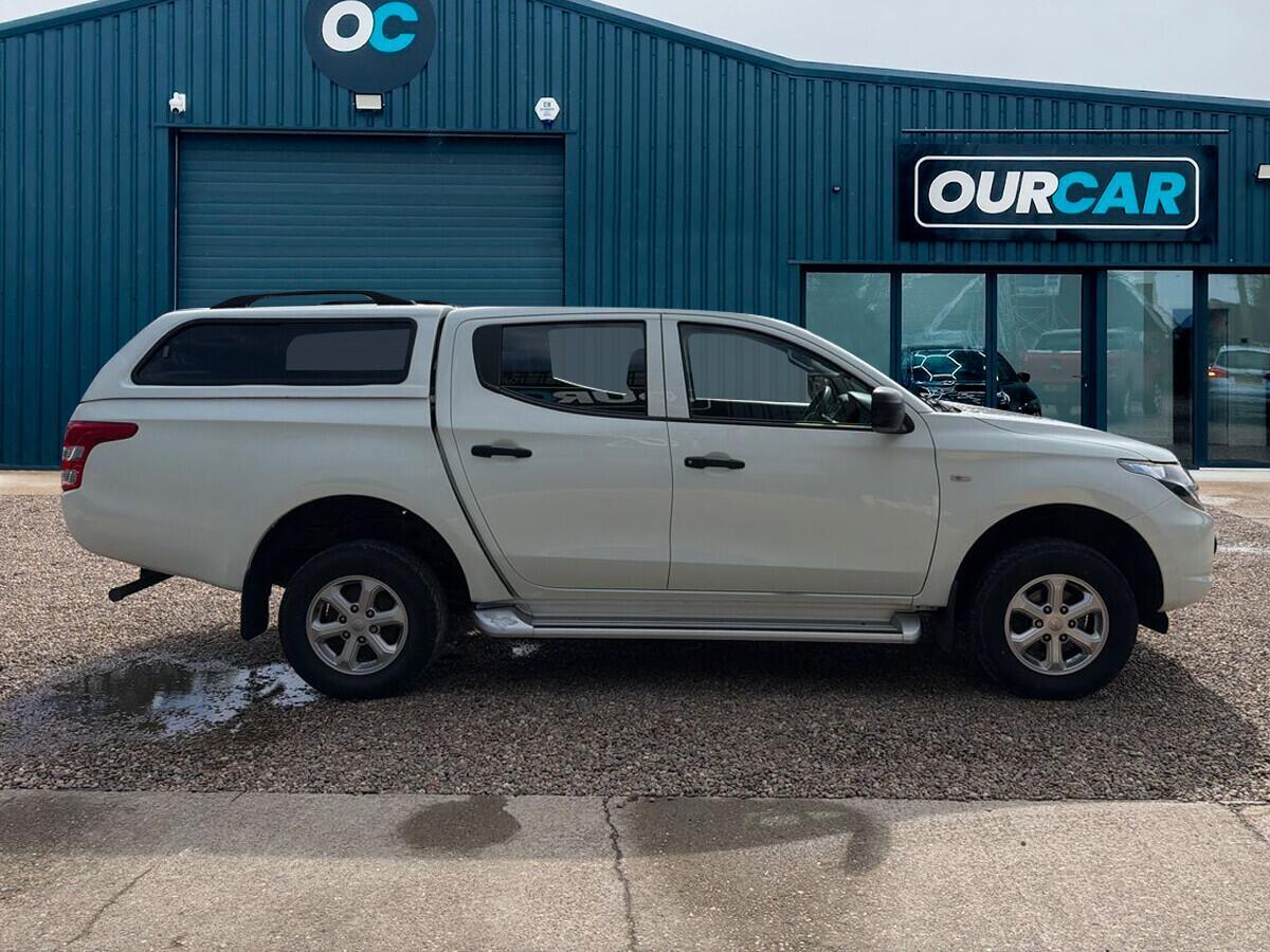 Mitsubishi L200 - Image 2