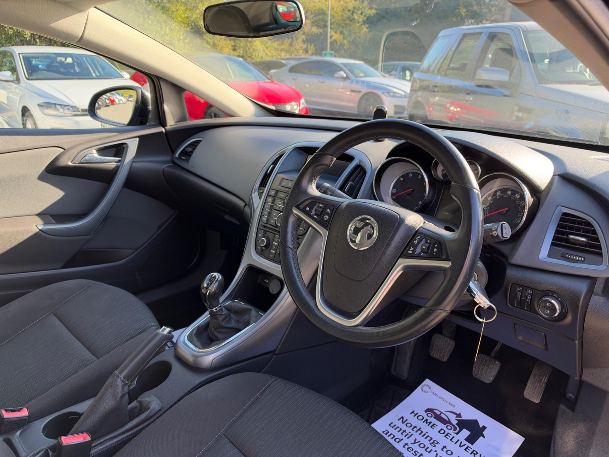 Vauxhall Astra GTC - Image 18