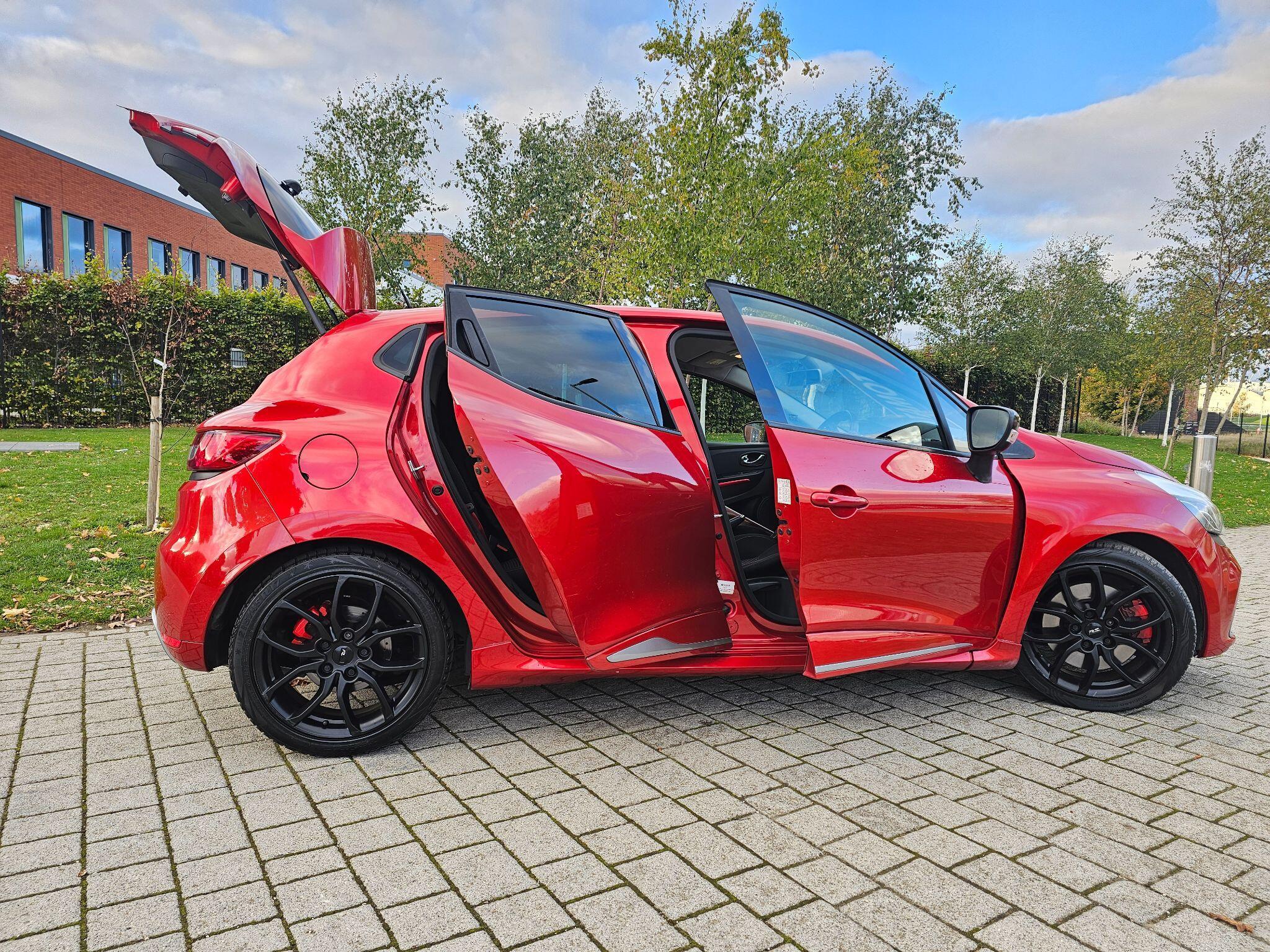 Renault Clio - Image 5