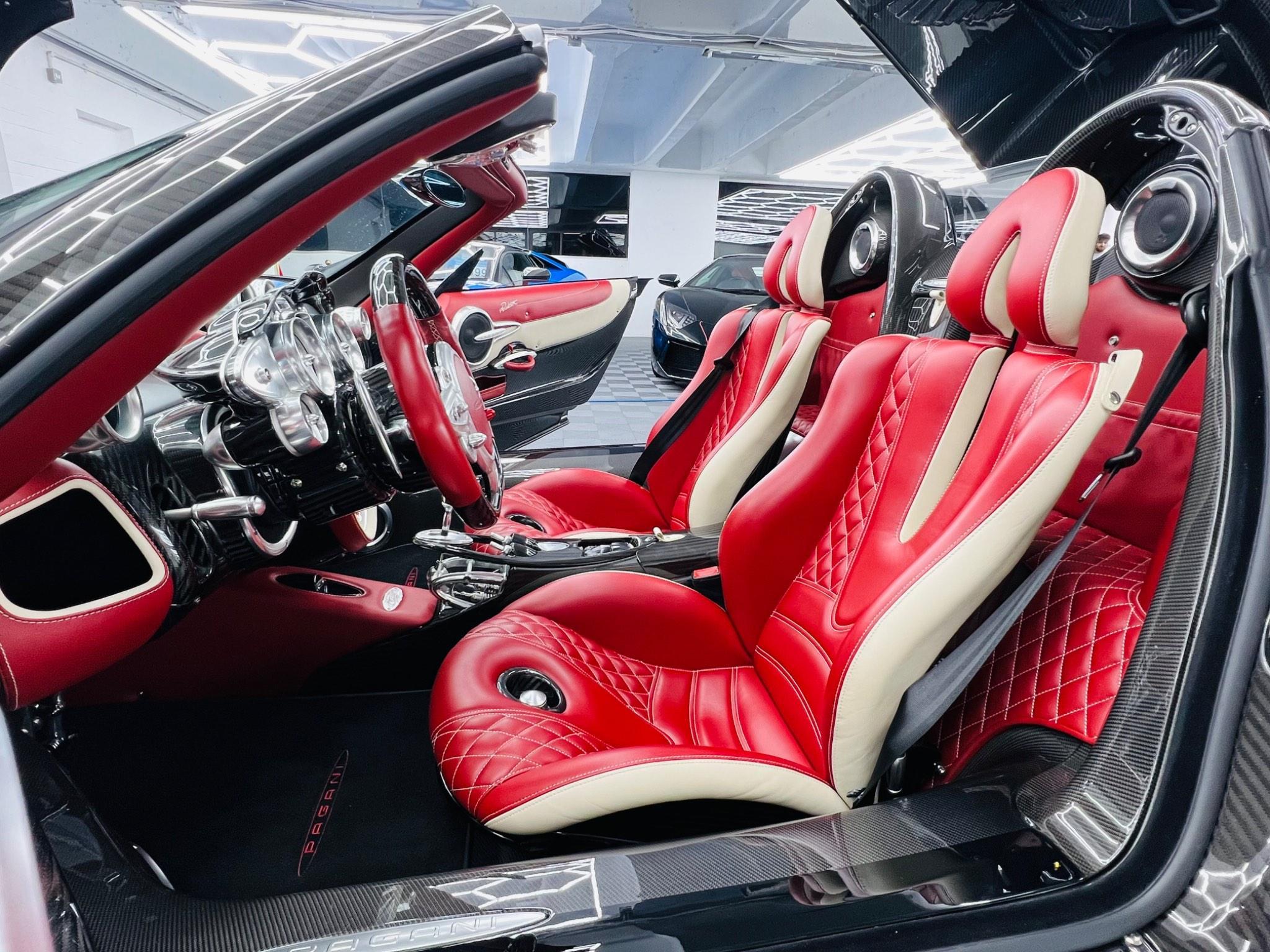 Pagani Huayra - Image 10