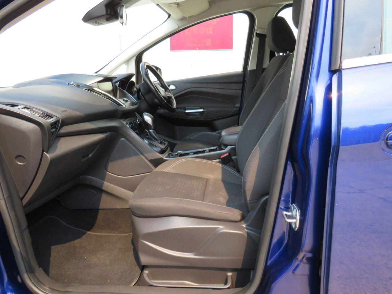 Ford Grand C-MAX - Image 10