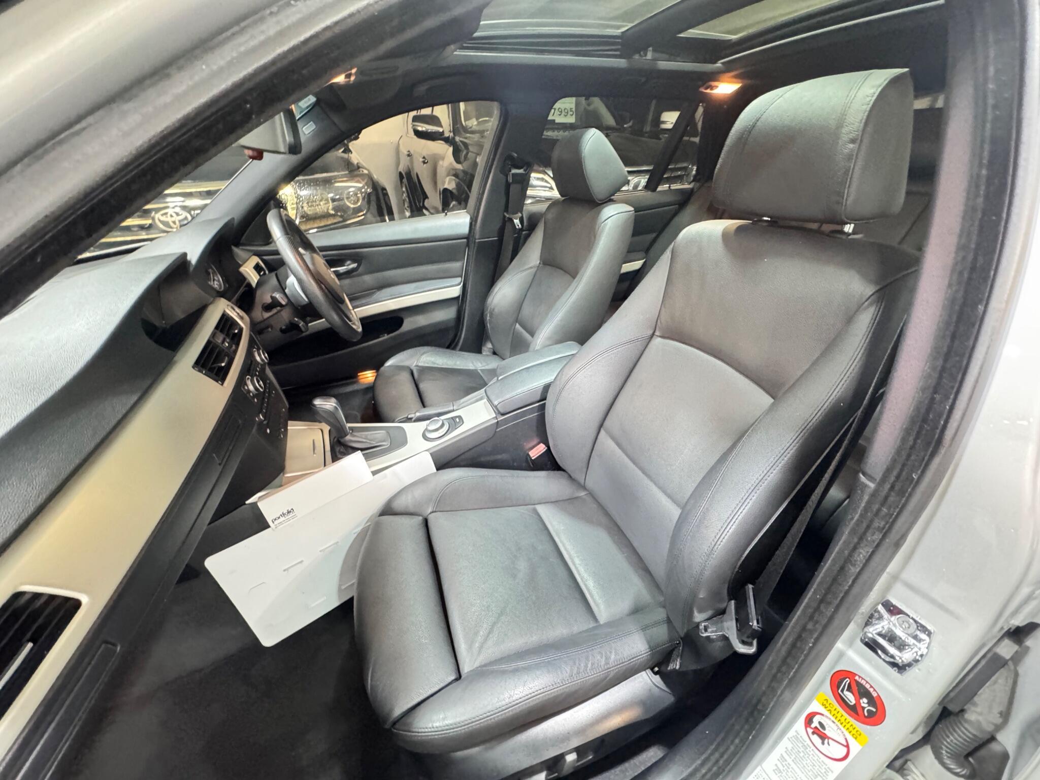 BMW 3 Series - Image 11