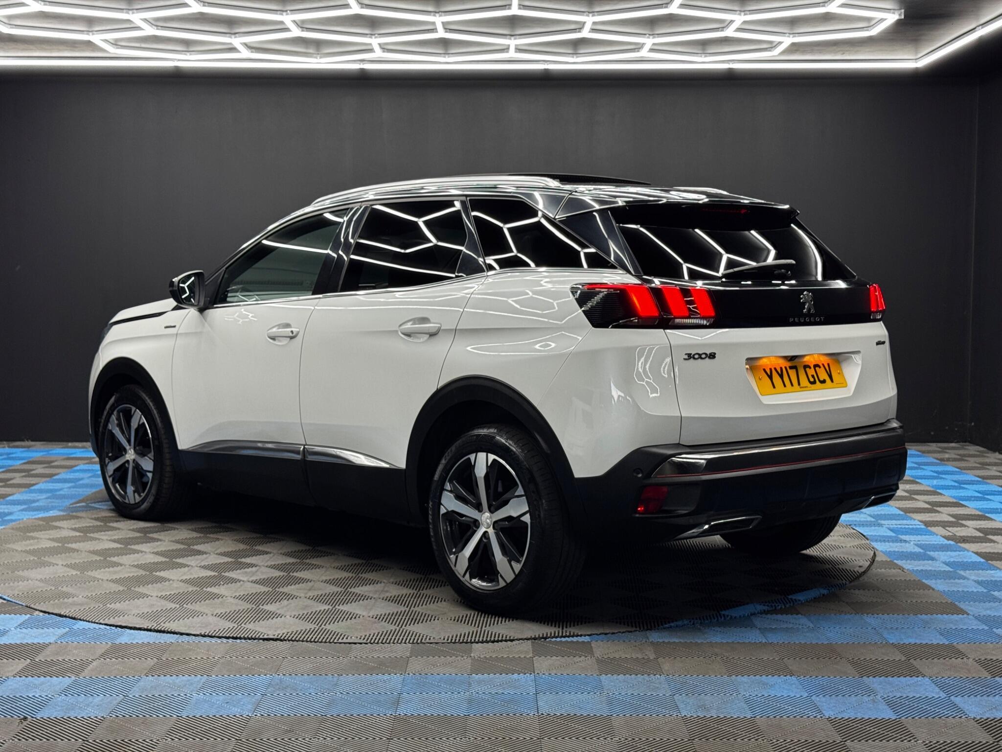Peugeot 3008 - Image 7