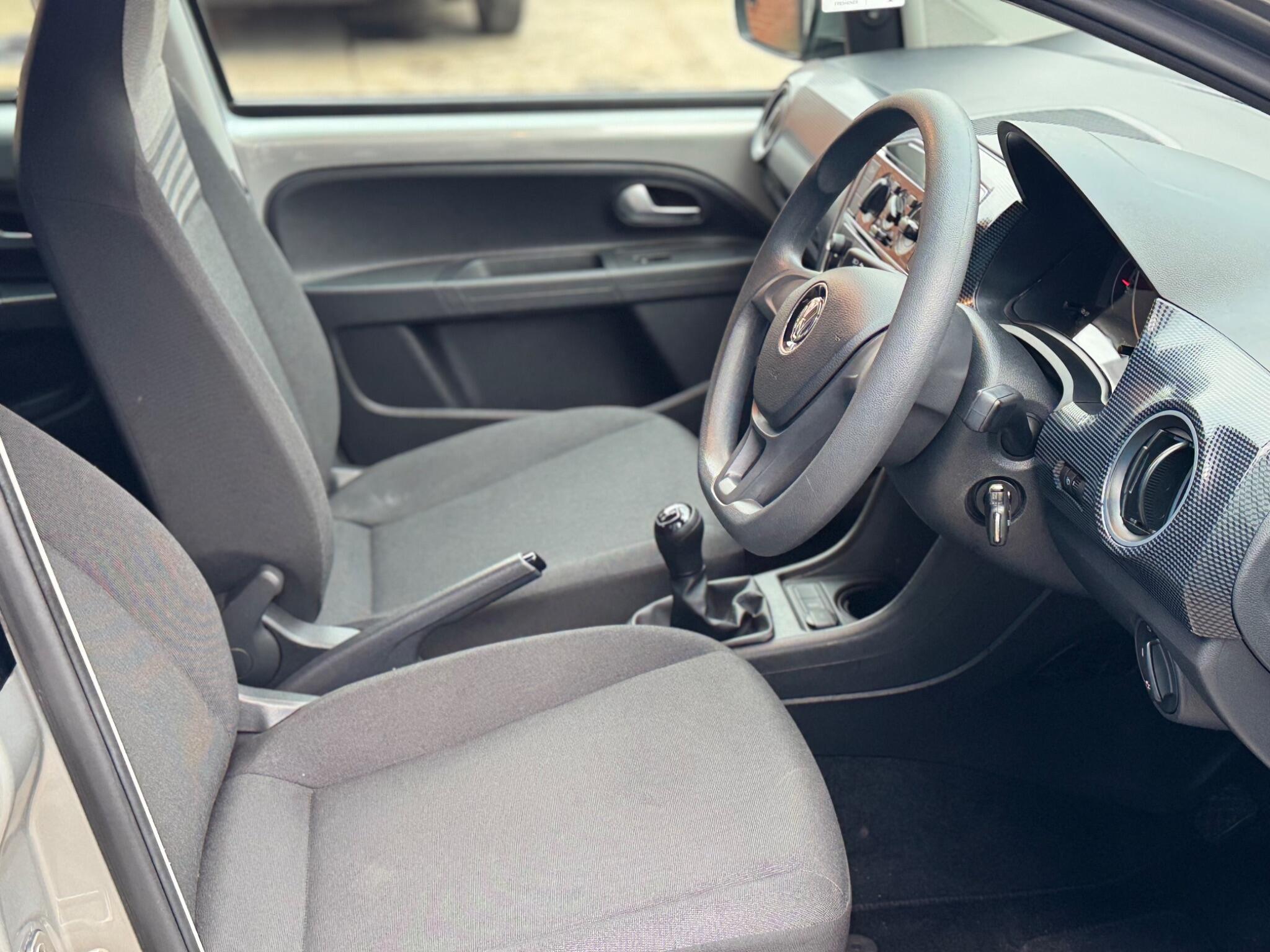 Volkswagen up! - Image 47