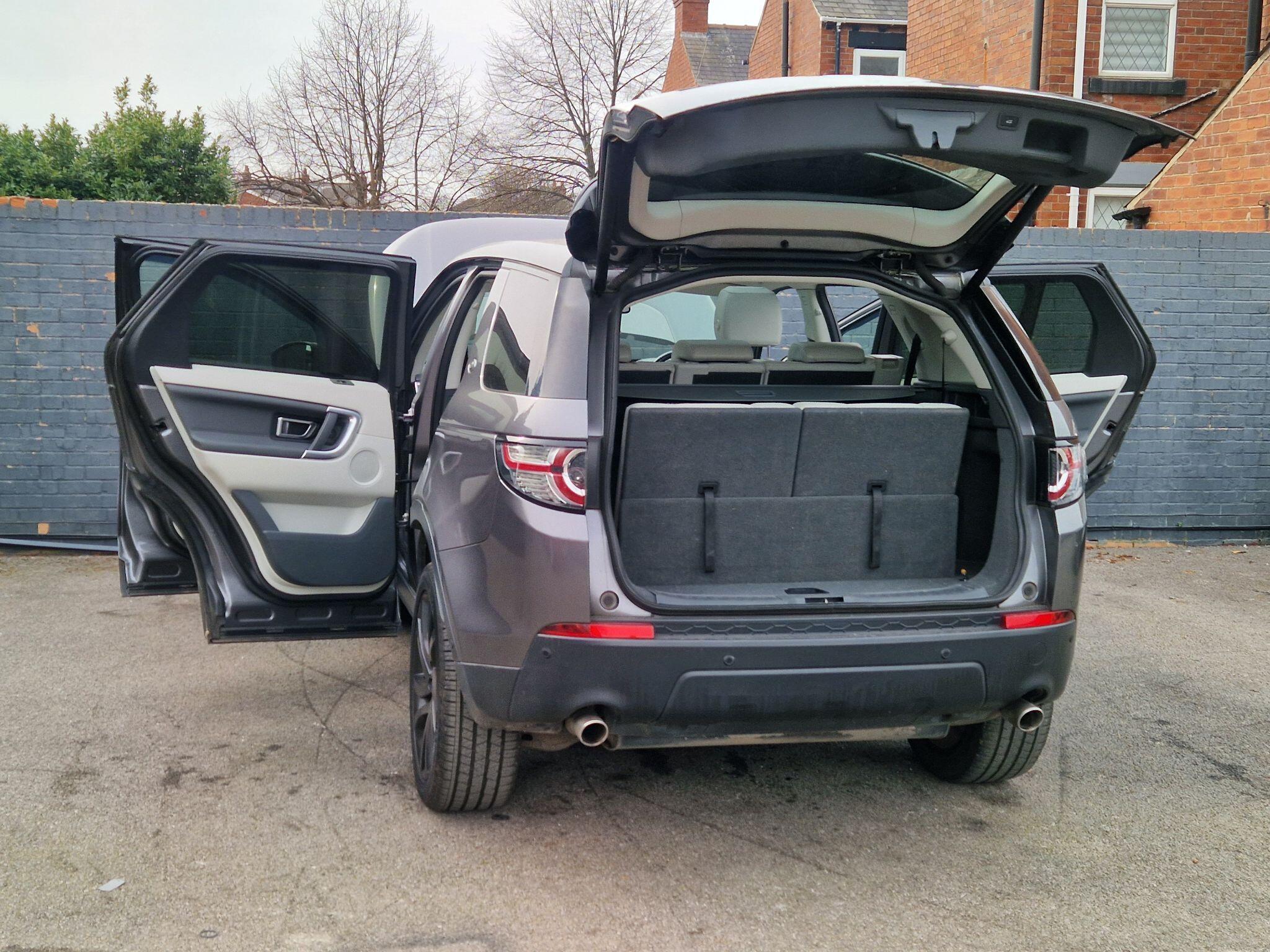 Land Rover DISCOVERY SPORT - Image 15