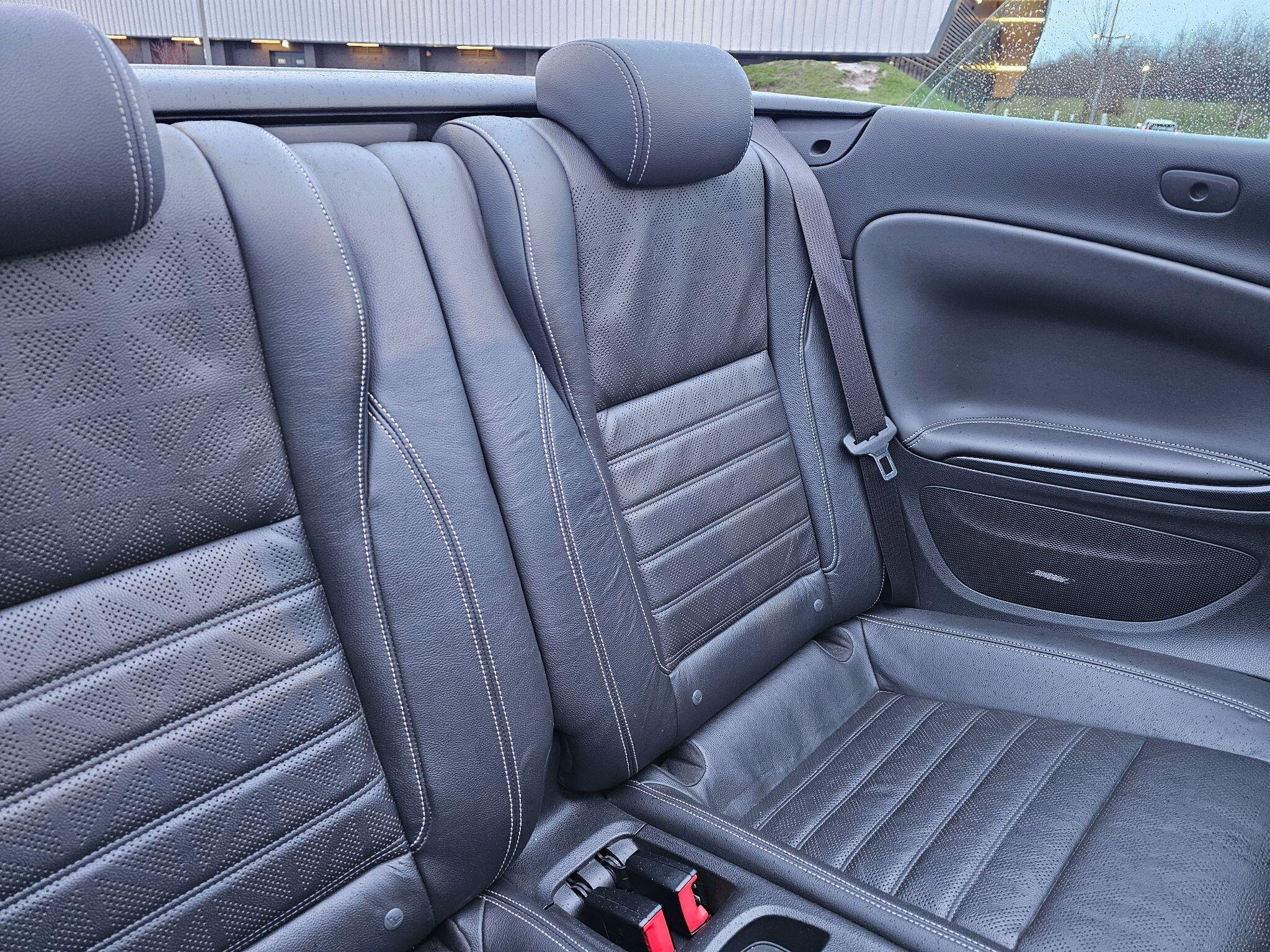 Vauxhall Cascada - Image 32