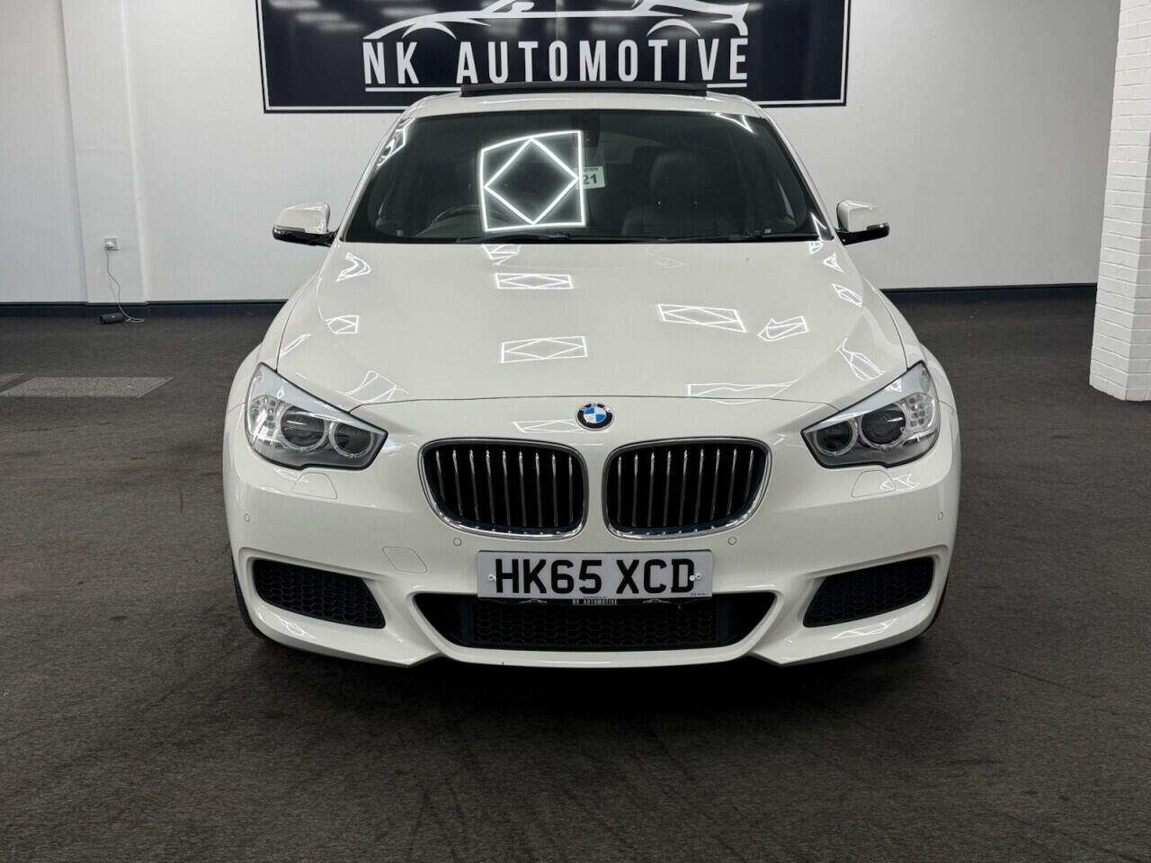 BMW 5 SERIES GRAN TURISMO - Image 9