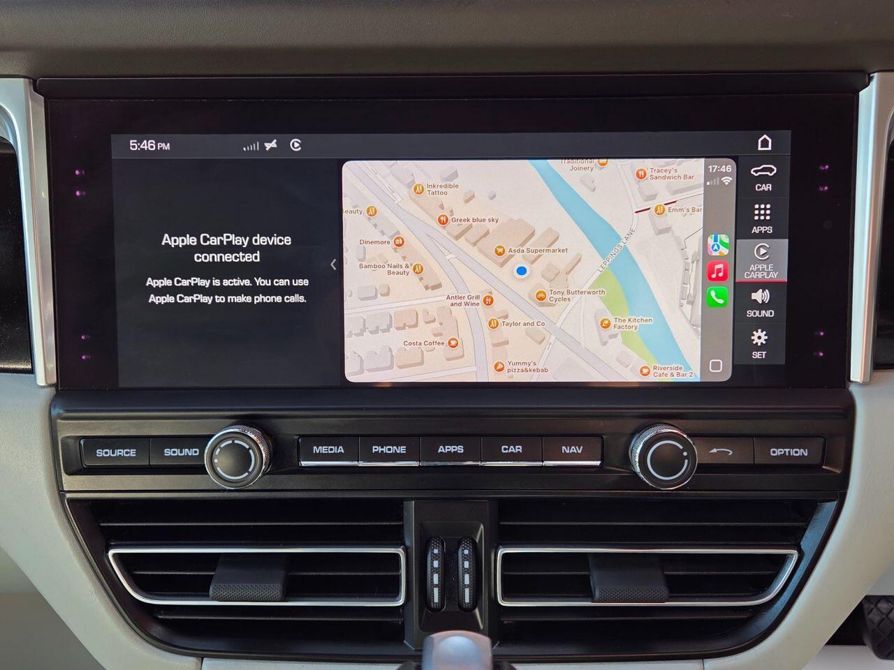 Porsche Macan - Image 15