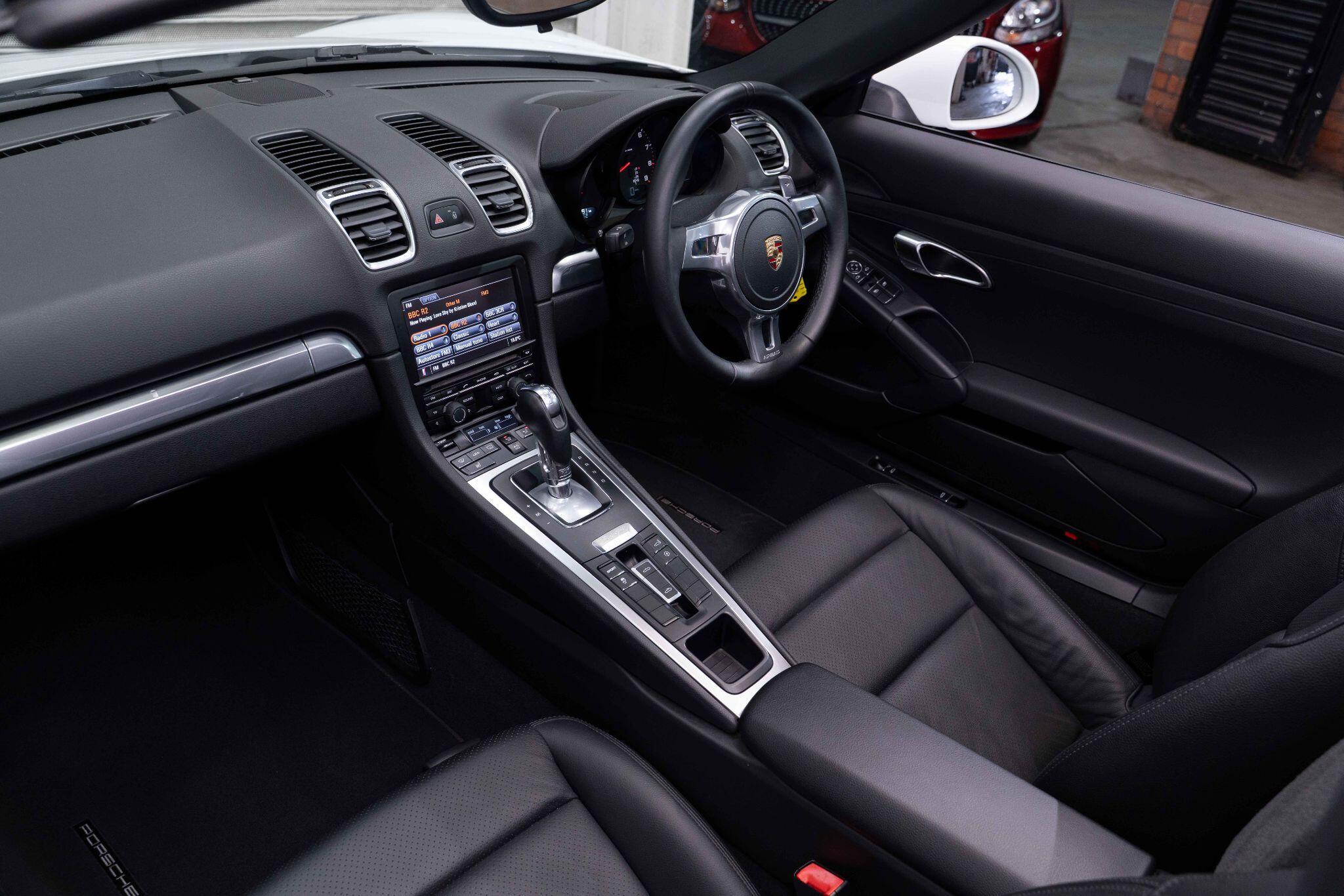 Porsche Boxster - Image 12