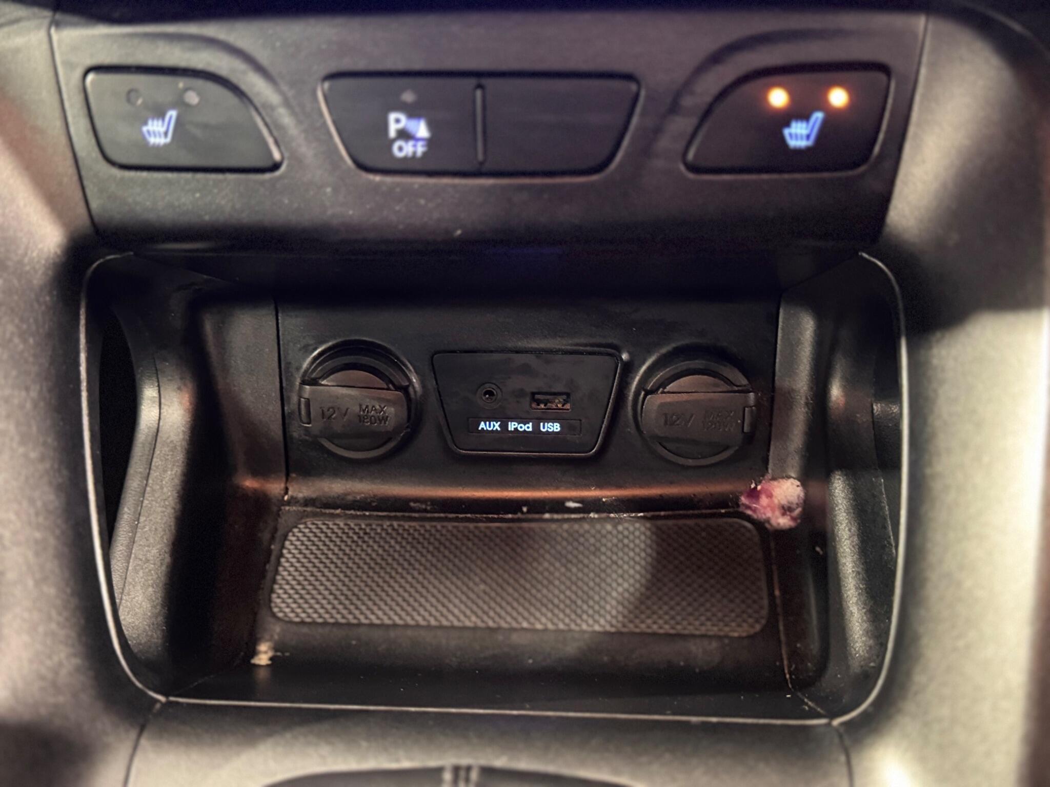 Hyundai ix35 - Image 27