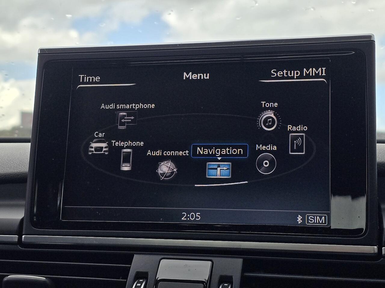 Audi A6 Saloon - Image 11