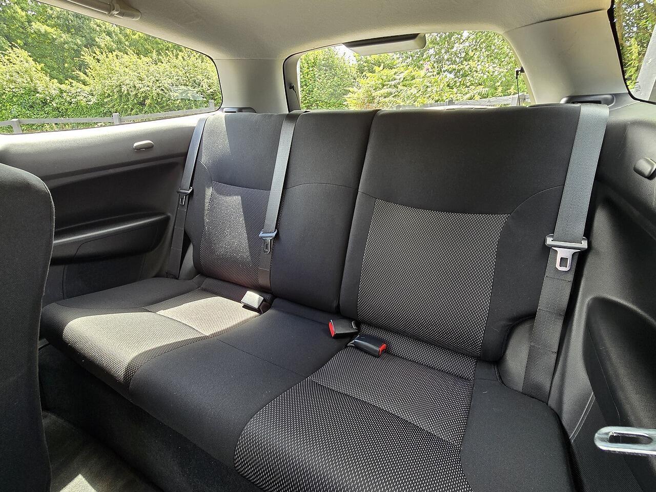 Honda Civic - Image 13