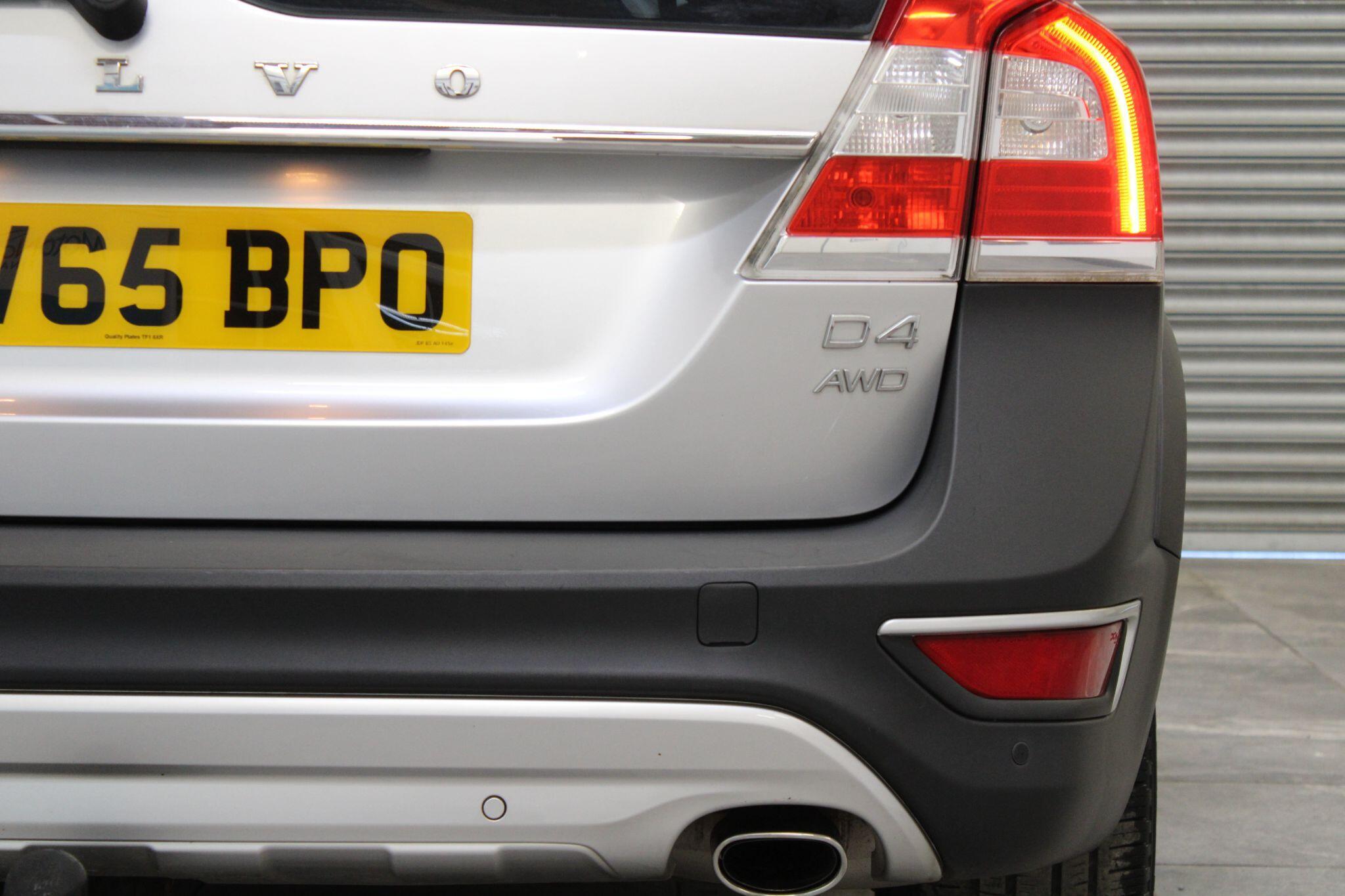 Volvo XC70 - Image 15