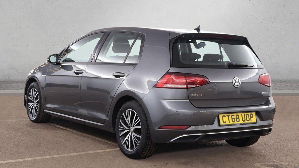 Volkswagen Golf - Image 3