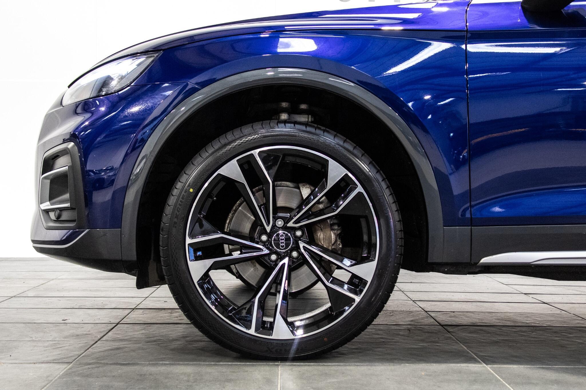 Audi Q5 - Image 6
